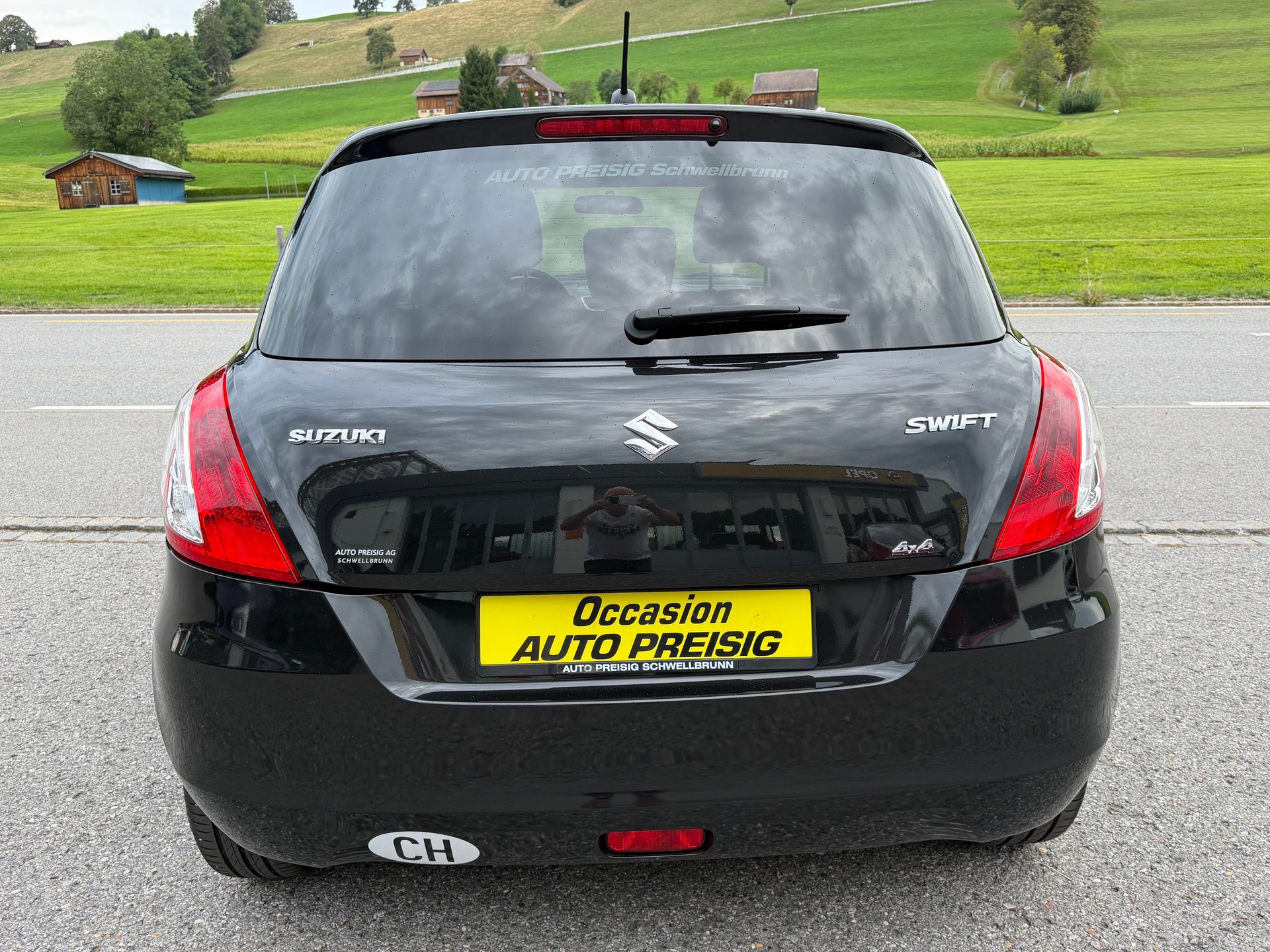 SUZUKI Swift 1.2i 16V PizSulai Top 4x4-image-13
