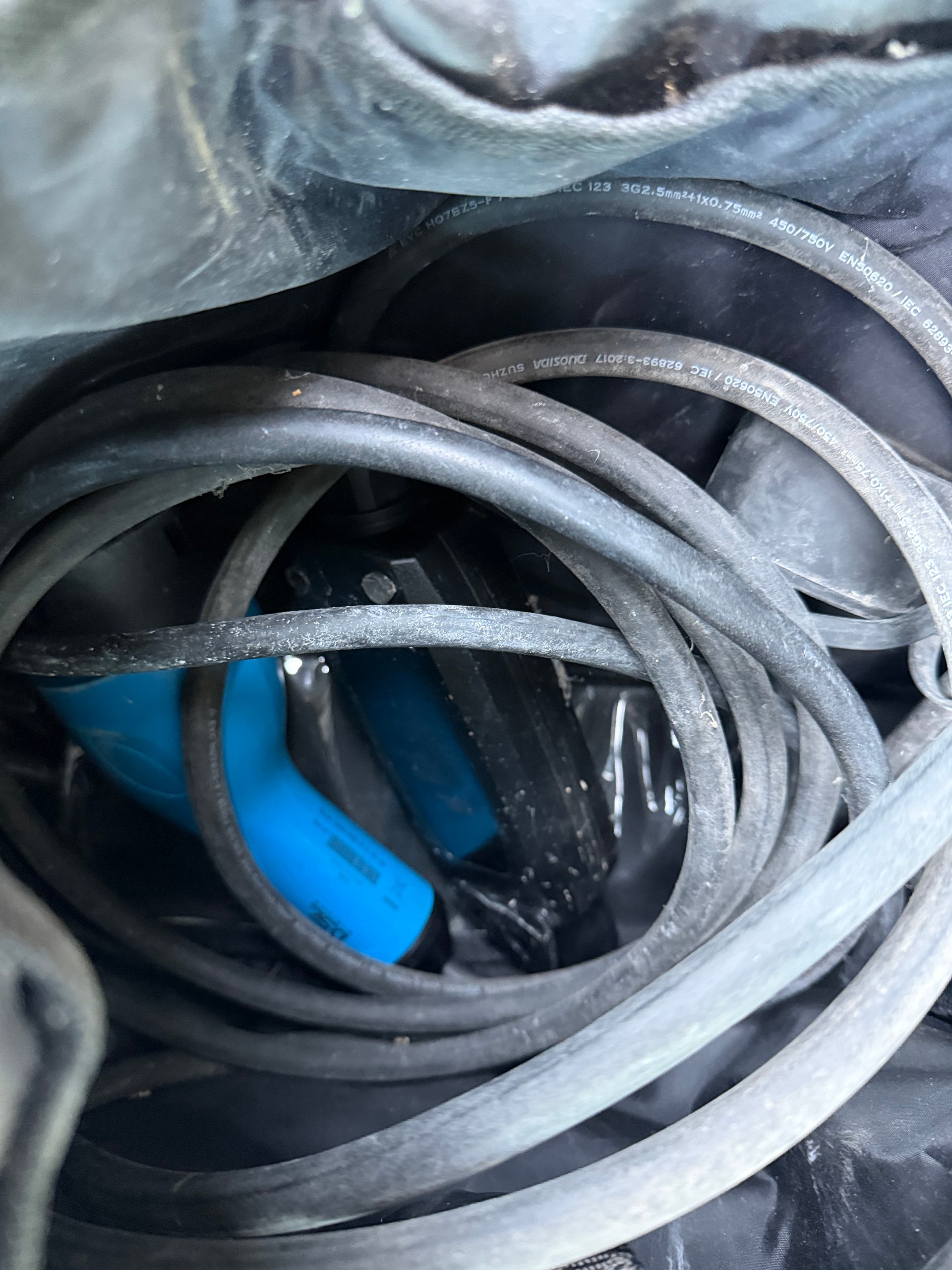 RENAULT Zoe Intens R240 (Batterie Miete)-image-6