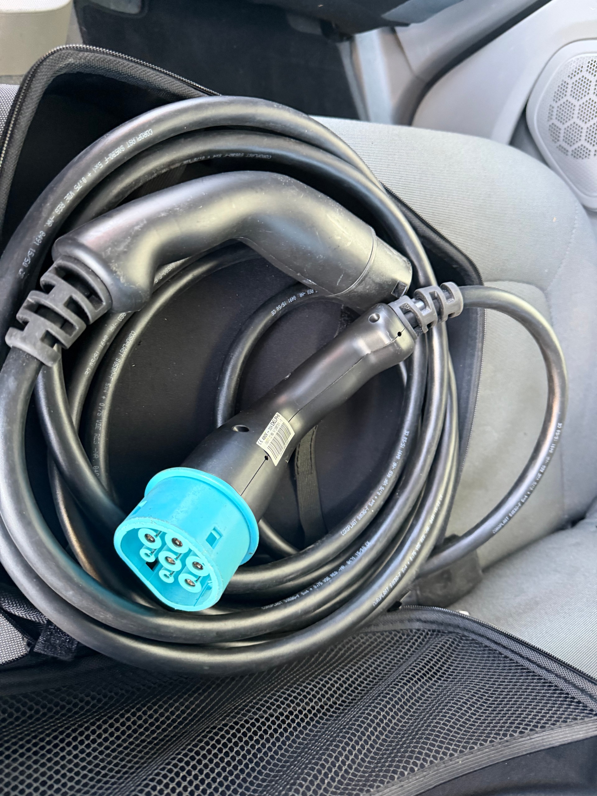 RENAULT Zoe Intens R240 (Batterie Miete)-image-5