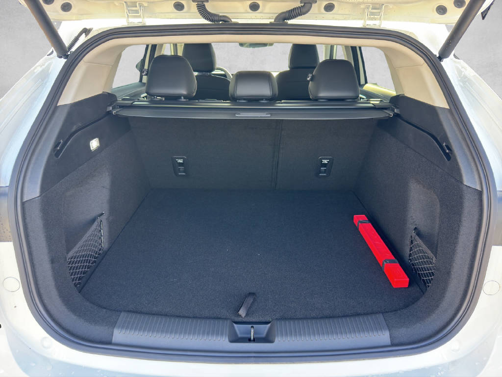 MG HS 1.5 Hybrid Luxury-image-5