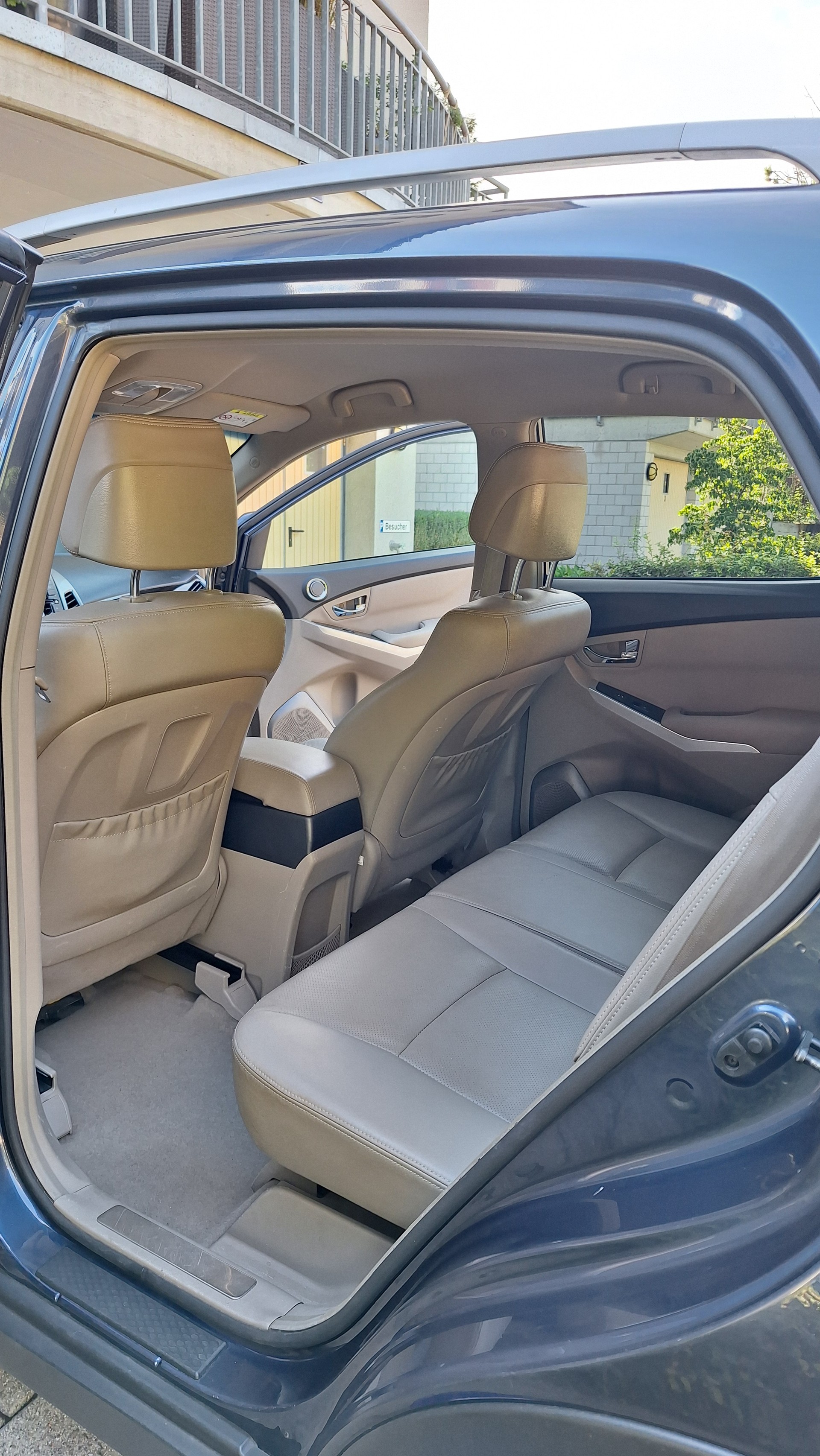 KGM-SsangYong 2.0 e-XDi Sapphire e3-LowE 4WD-image-4