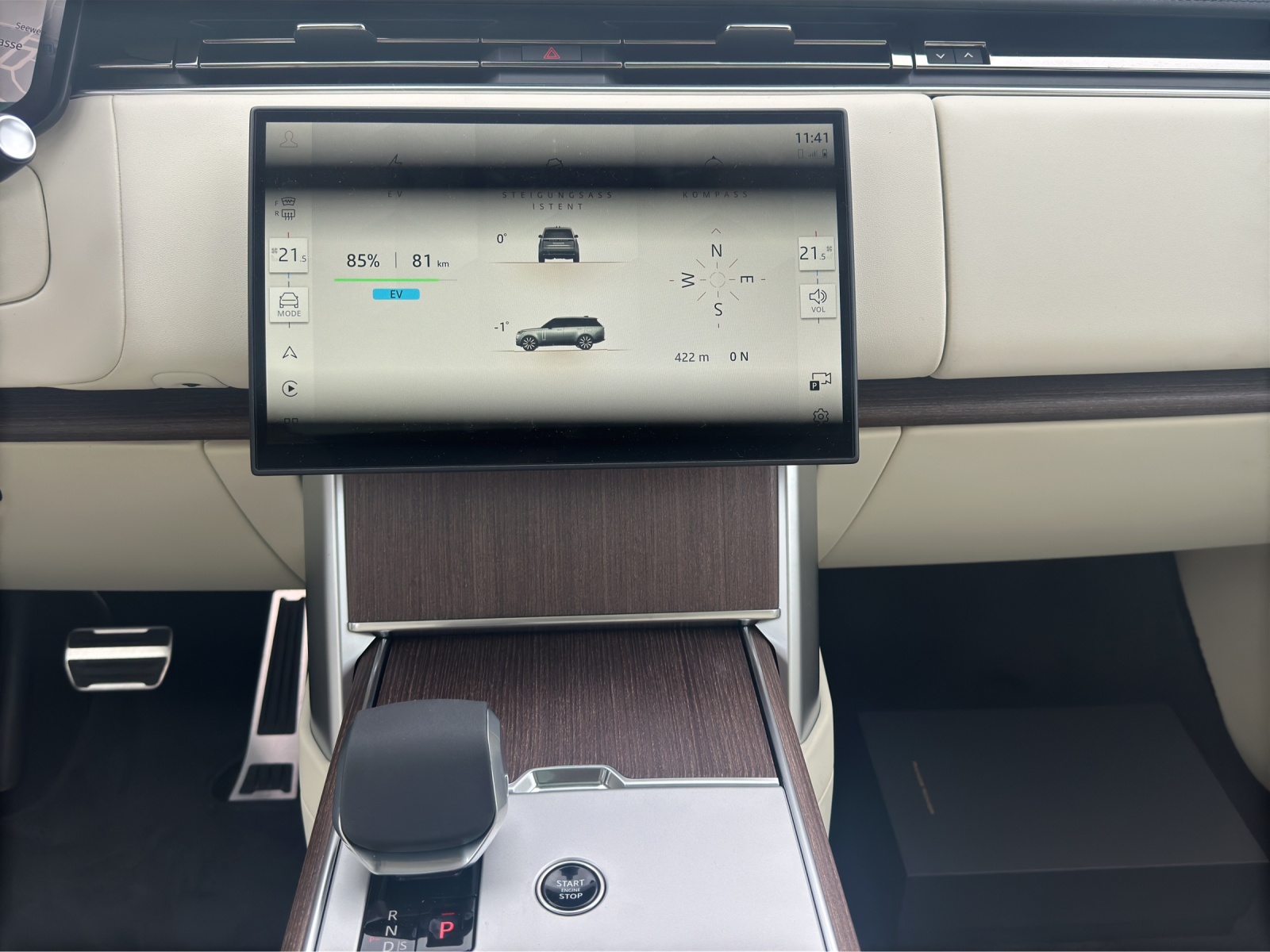 LAND ROVER Range Rover 3.0 I6 P460e HSE-image-9