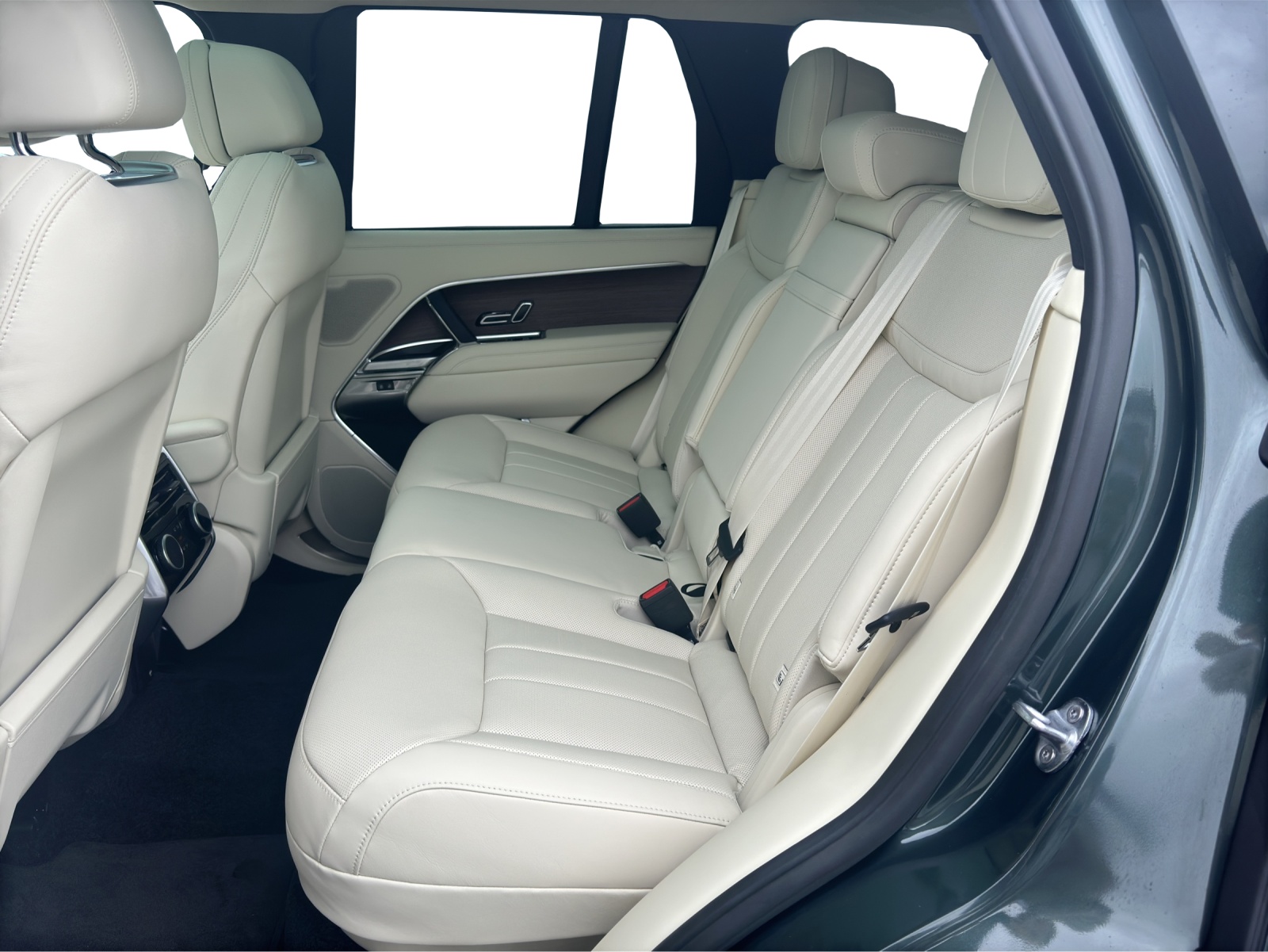 LAND ROVER Range Rover 3.0 I6 P460e HSE-image-12