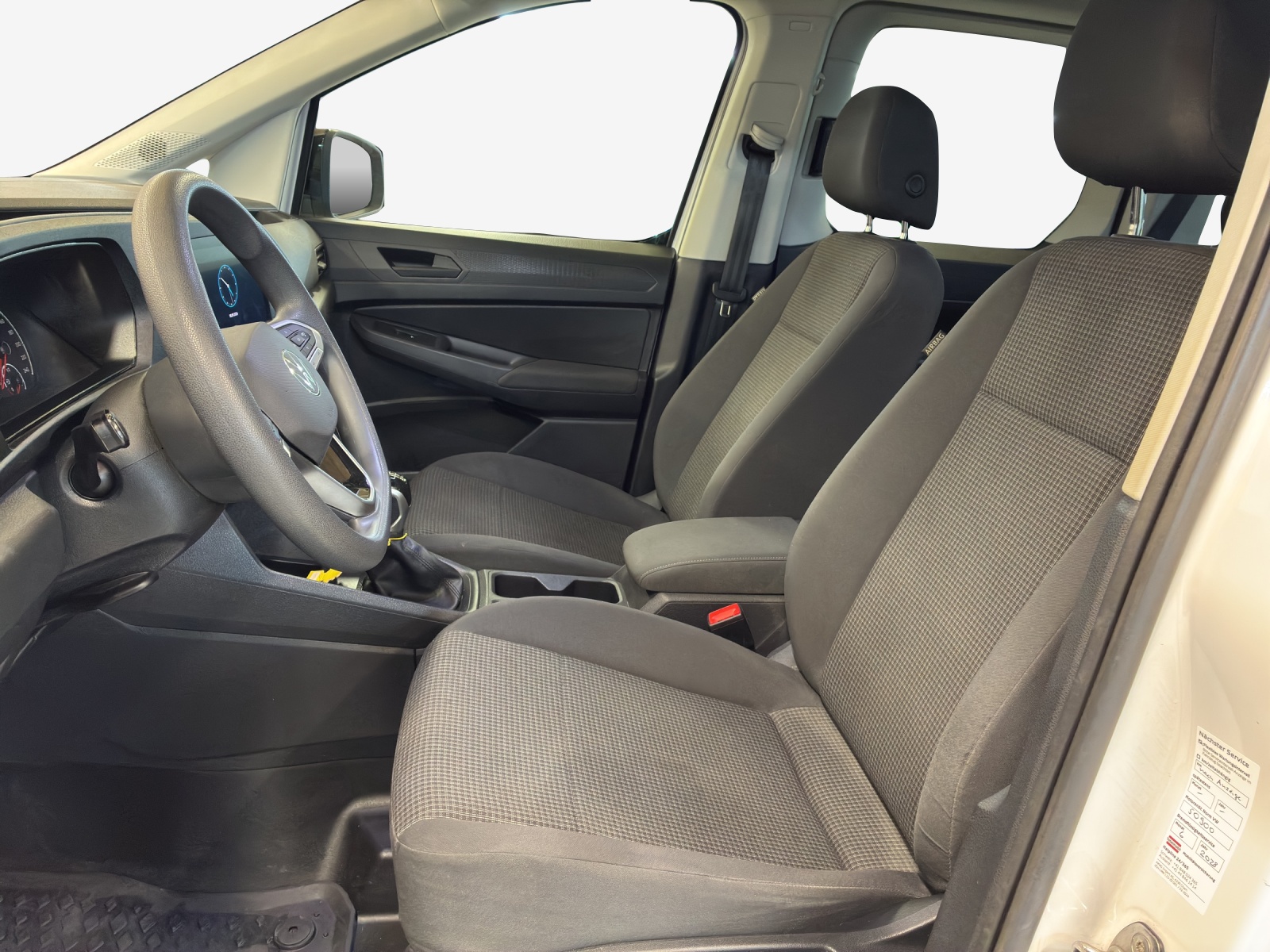 VW Caddy 2.0 TDI-image-7