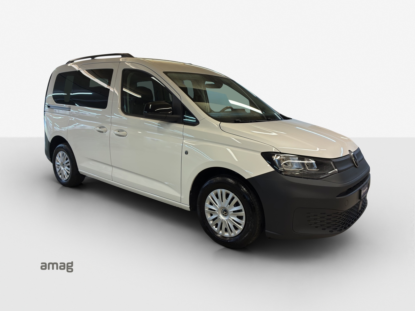 VW Caddy 2.0 TDI-image-5
