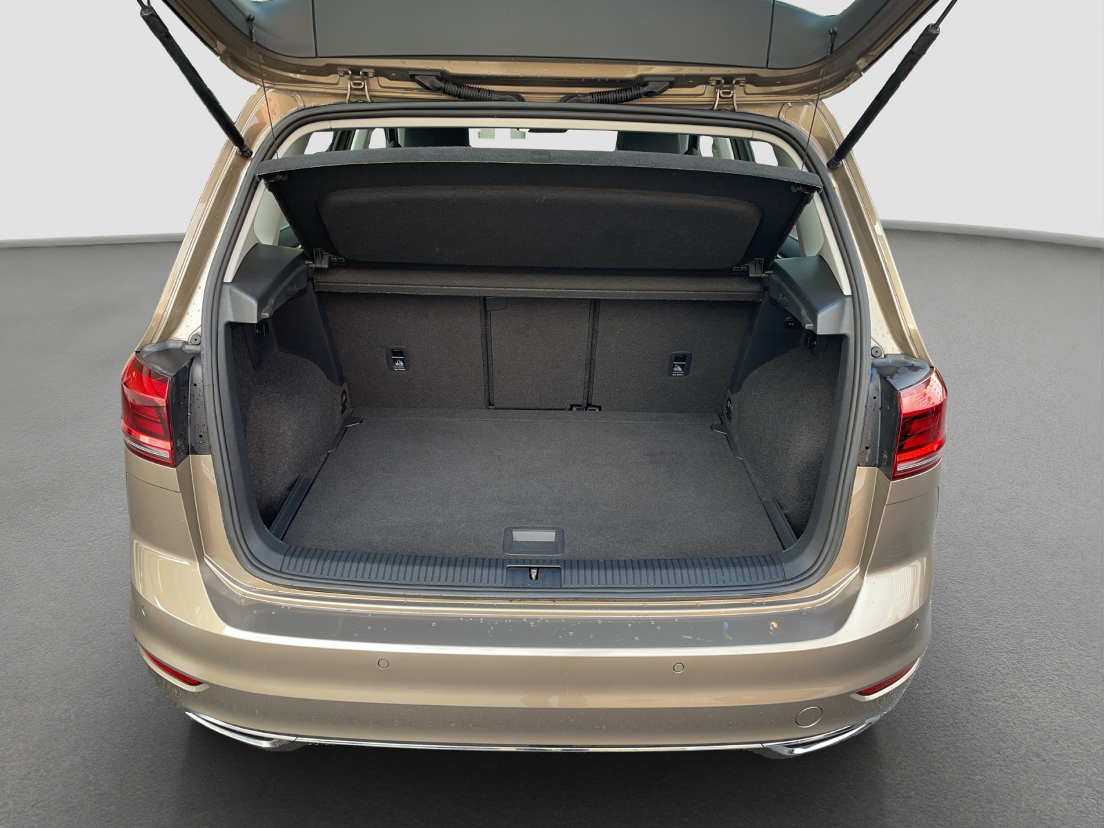 VW Golf Sportsvan 1.5 TSI EVO Highline-image-9