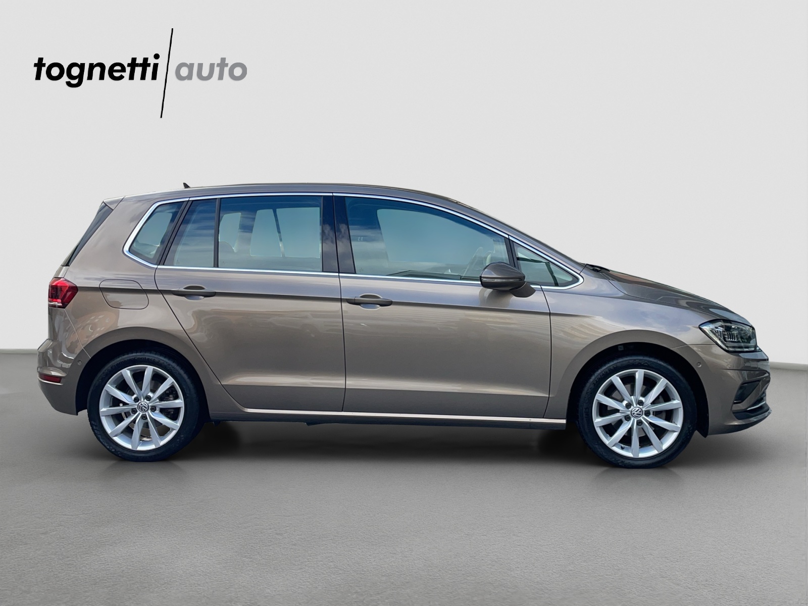 VW Golf Sportsvan 1.5 TSI EVO Highline-image-2