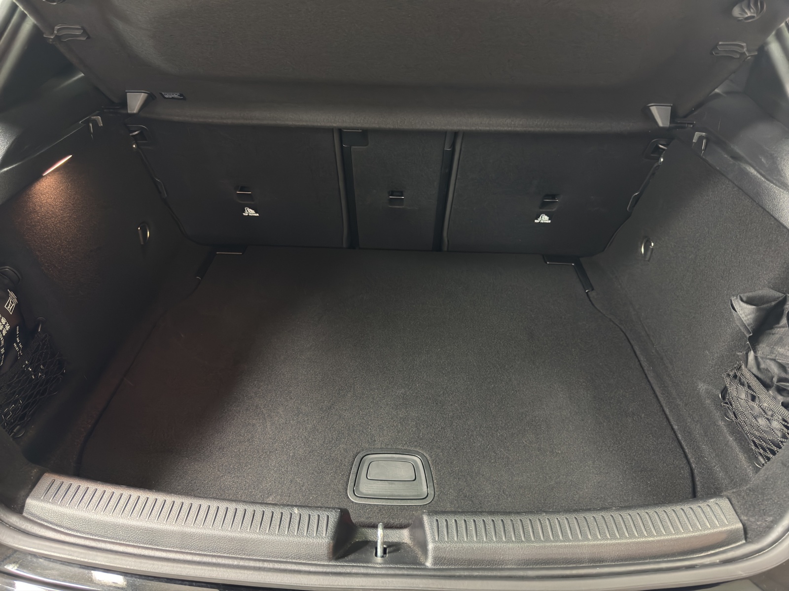 MERCEDES-BENZ A 250 4Matic 8G-DCT-image-8