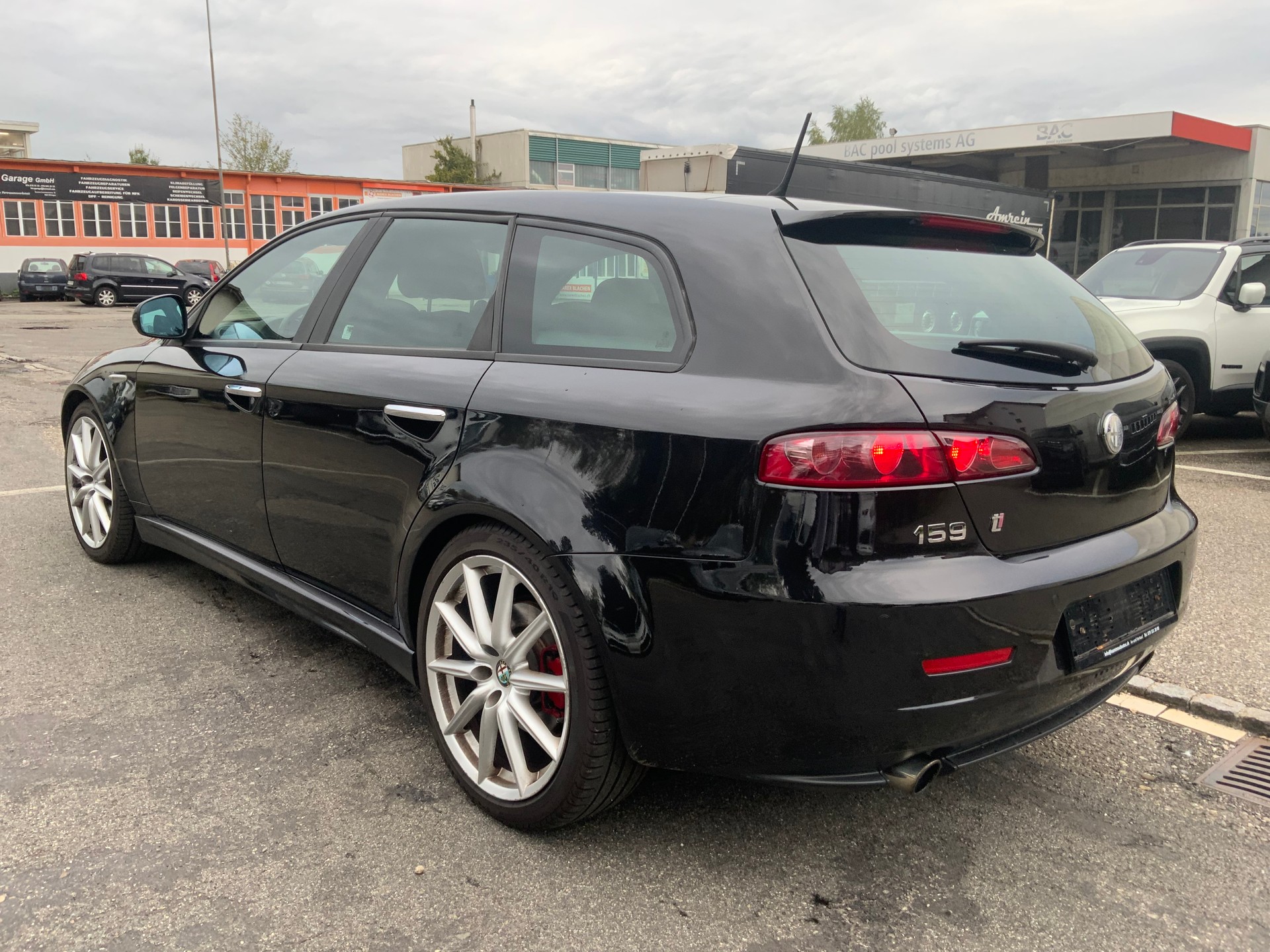 ALFA ROMEO 159 Sportwagon 2.4 JTD Distinctive Q-Tronic-image-4