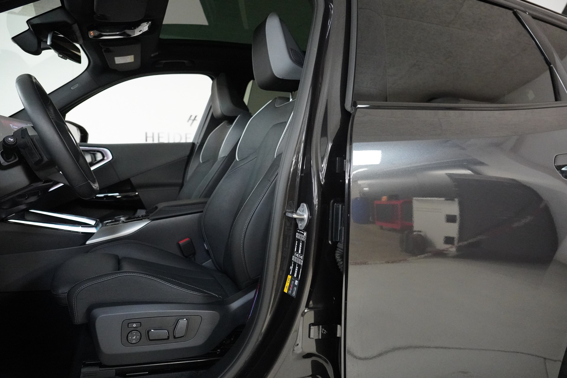 BMW X3 xDrive 30e M Sport Pro-image-11