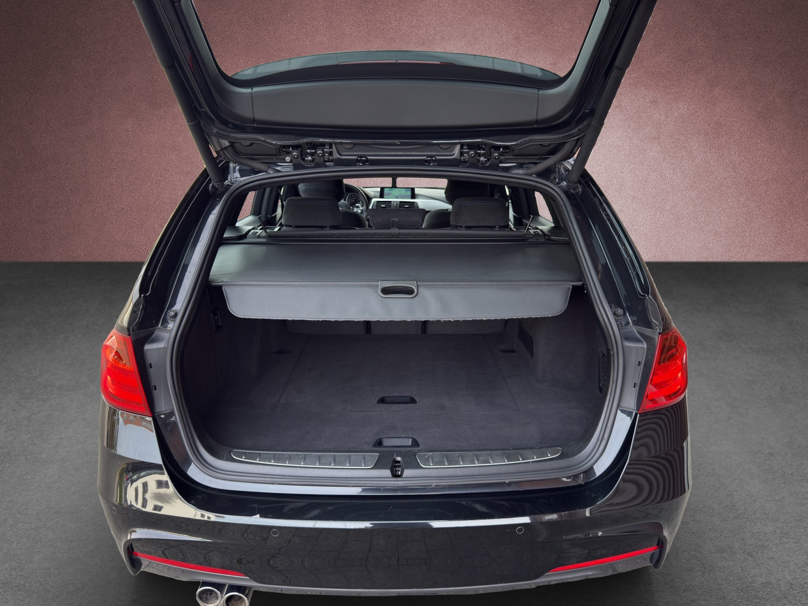 BMW 328i xDrive Touring M-Sportpaket Steptronic-image-13
