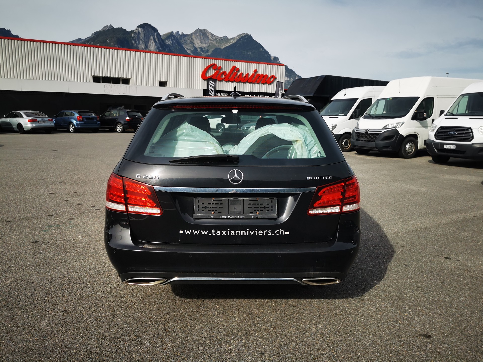 MERCEDES-BENZ E 250 BlueTEC 4Matic 7G-Tronic-image-6