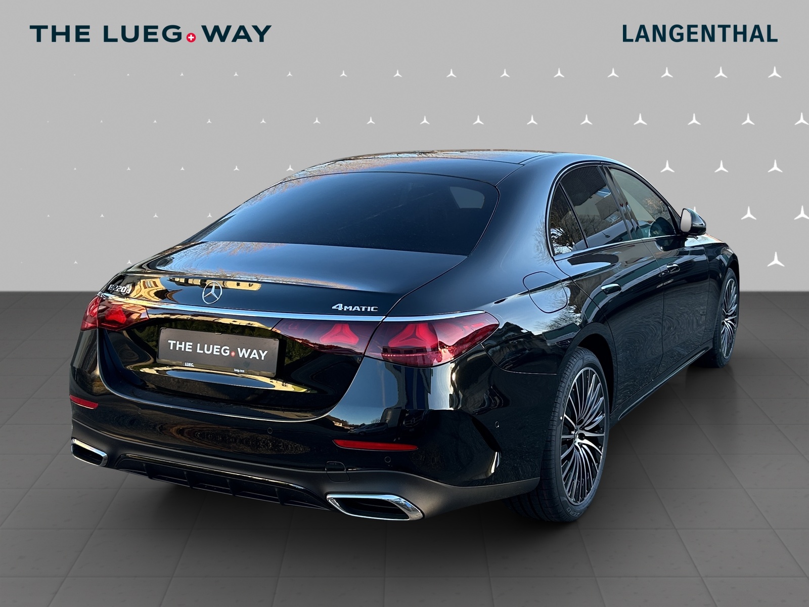MERCEDES-BENZ E 220 d T 4Matic 9G-Tronic-image-4