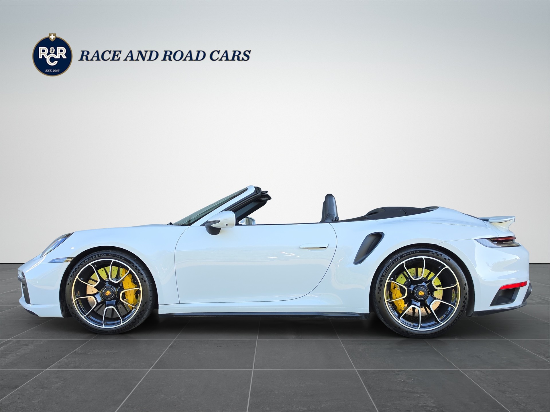 PORSCHE 911 Cabriolet 3.7 Turbo S PDK-image-7
