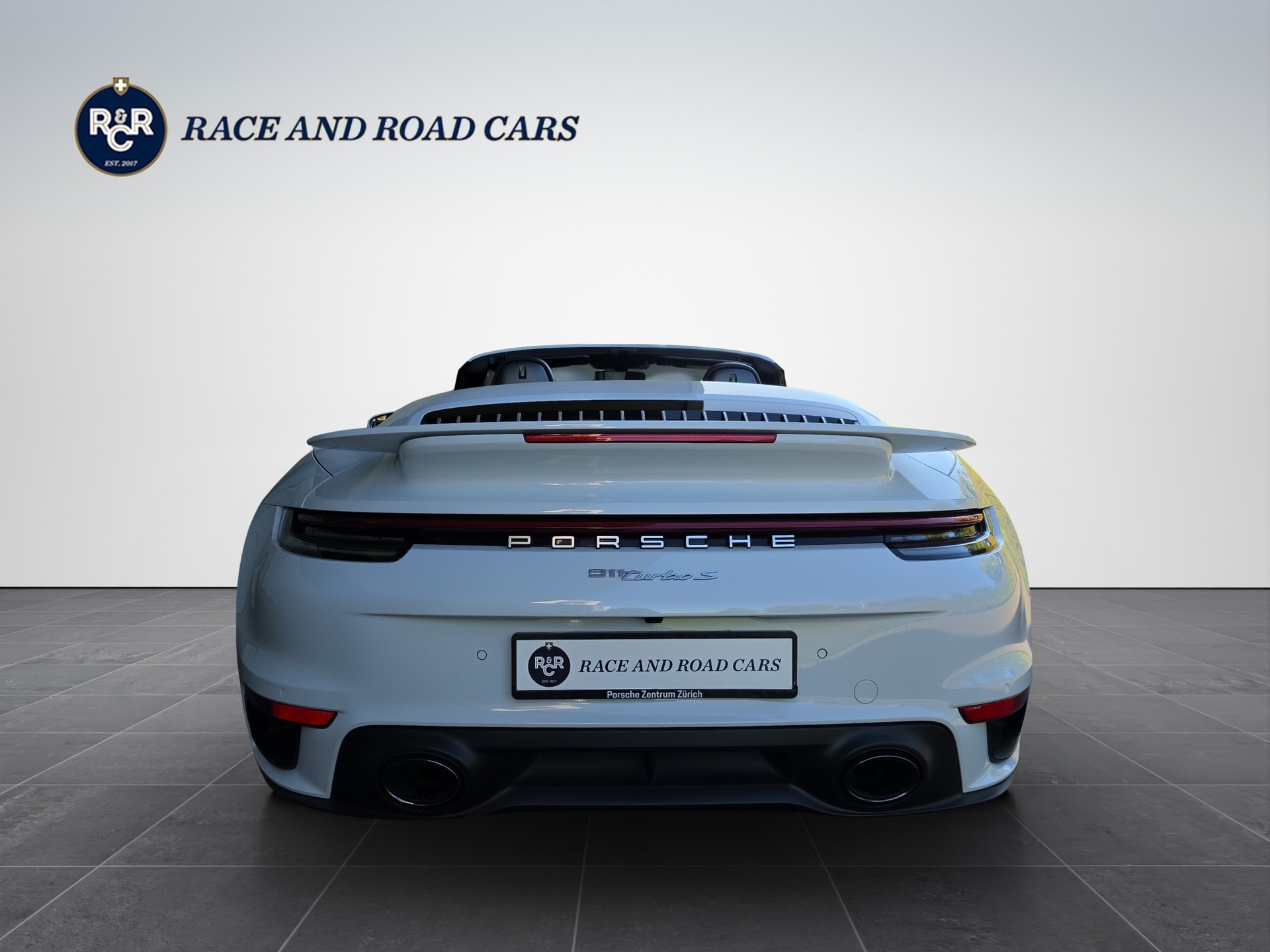 PORSCHE 911 Cabriolet 3.7 Turbo S PDK-image-5