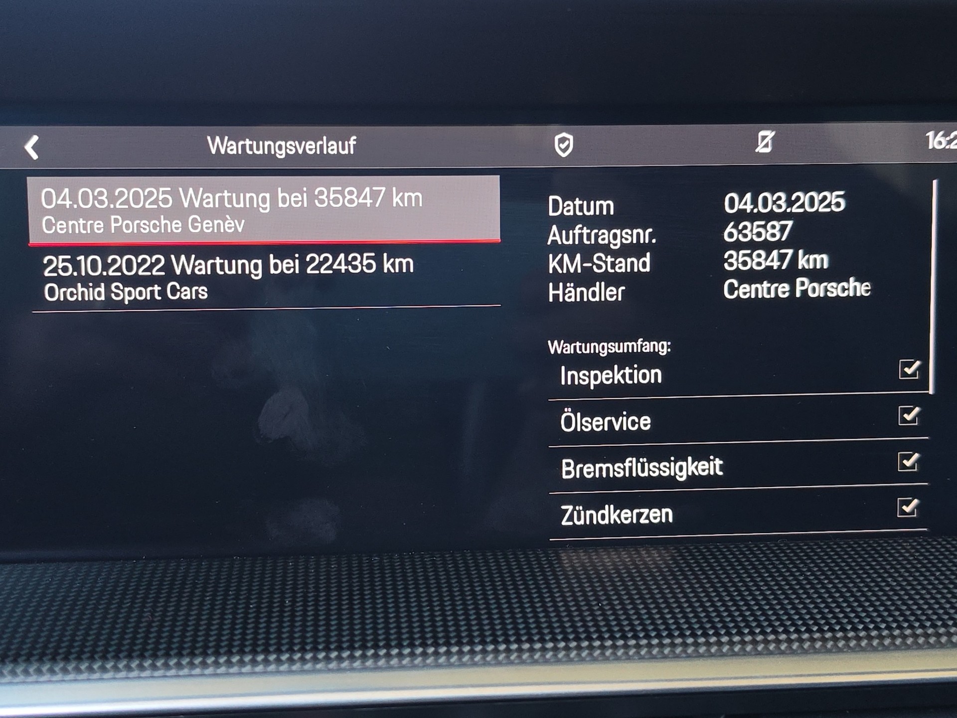 PORSCHE 911 Cabriolet 3.7 Turbo S PDK-image-28