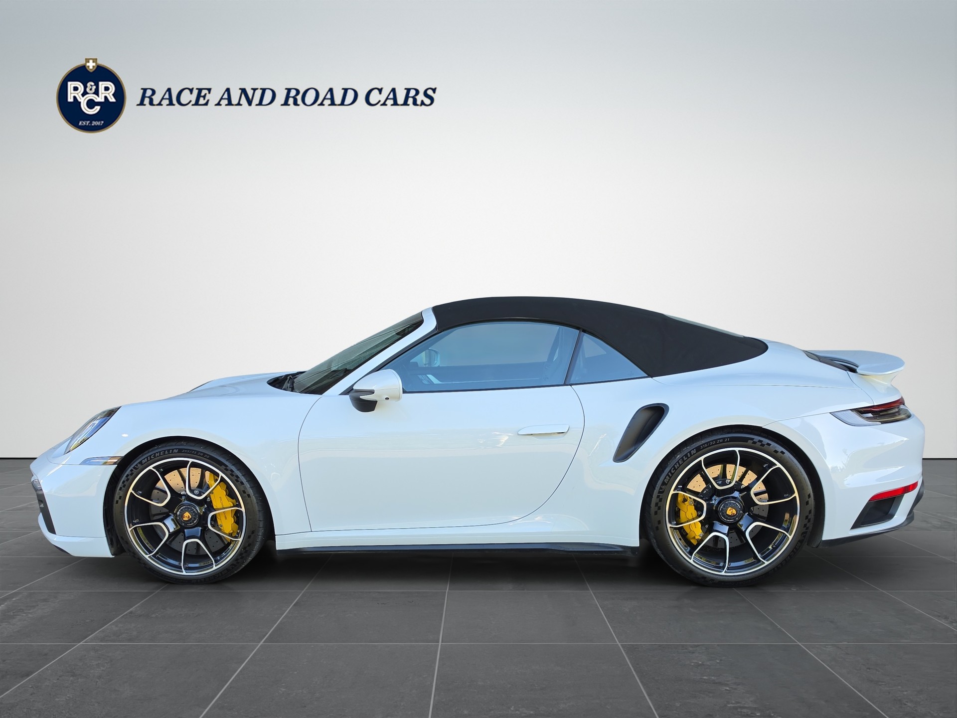 PORSCHE 911 Cabriolet 3.7 Turbo S PDK-image-9