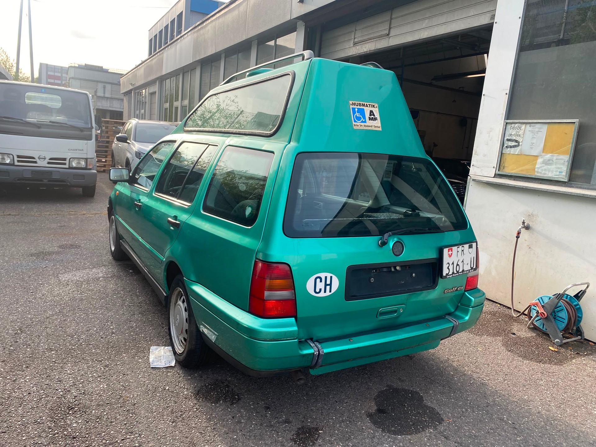 VW Golf 2000 automatique Transport chaise roulante-image-3