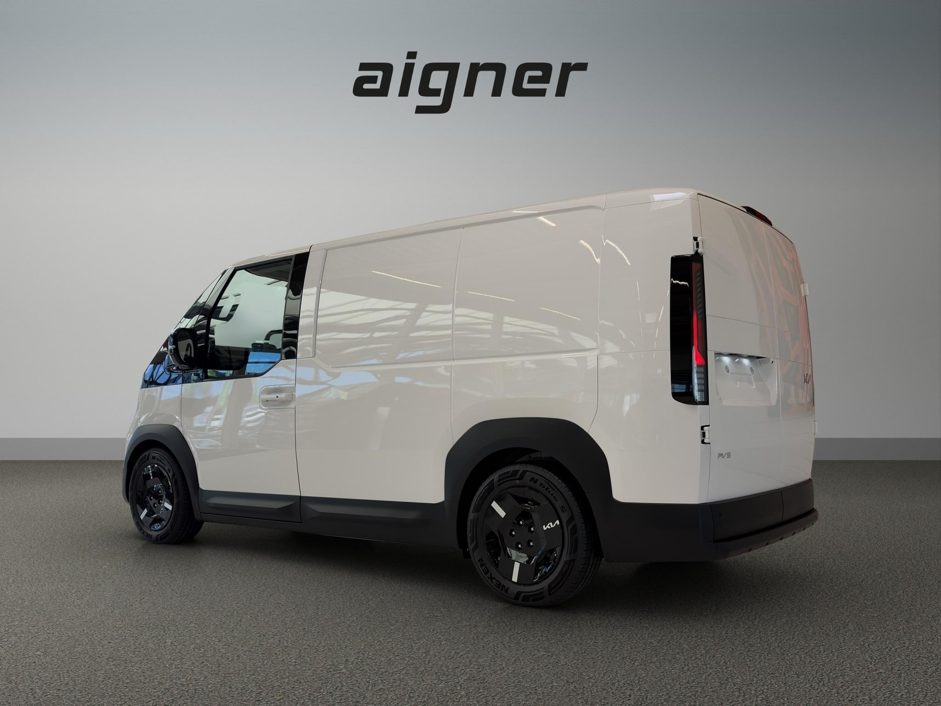 KIA PV5 Cargo 51.5 kWh Essential-image-2