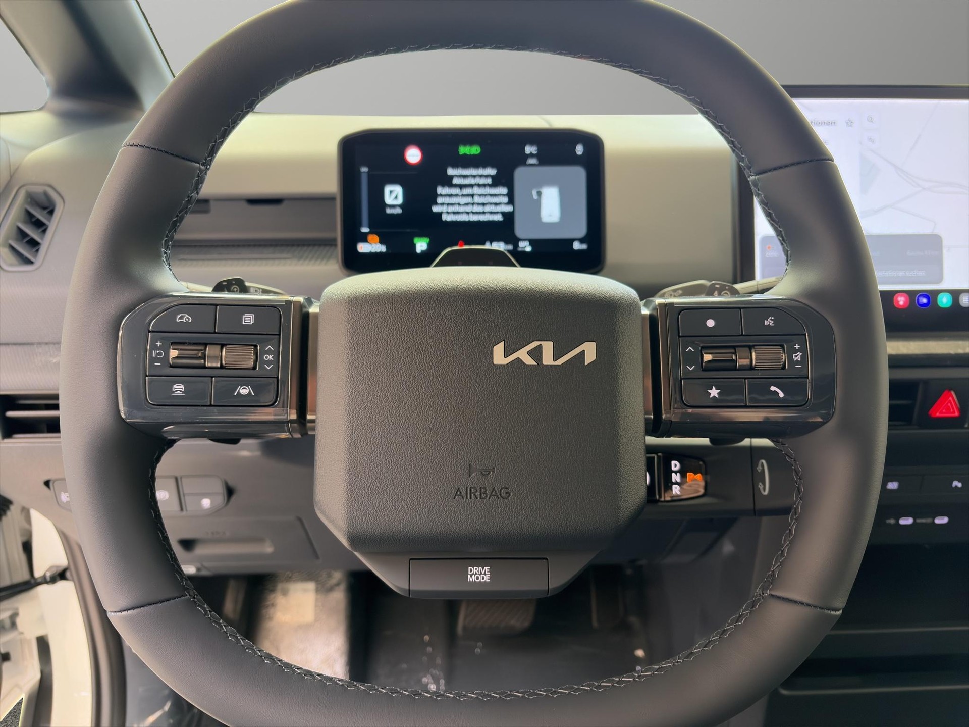 KIA PV5 Cargo 51.5 kWh Essential-image-4