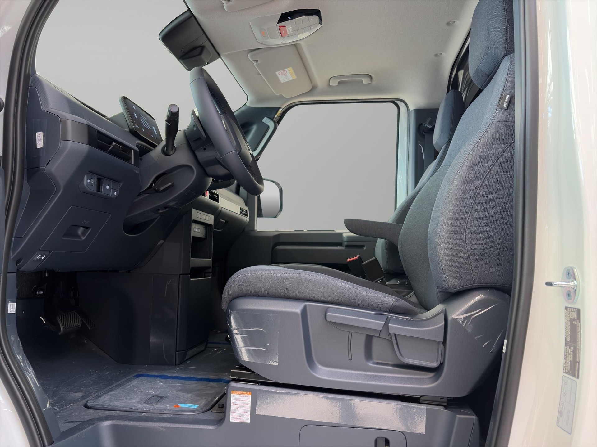 KIA PV5 Cargo 51.5 kWh Essential-image-3