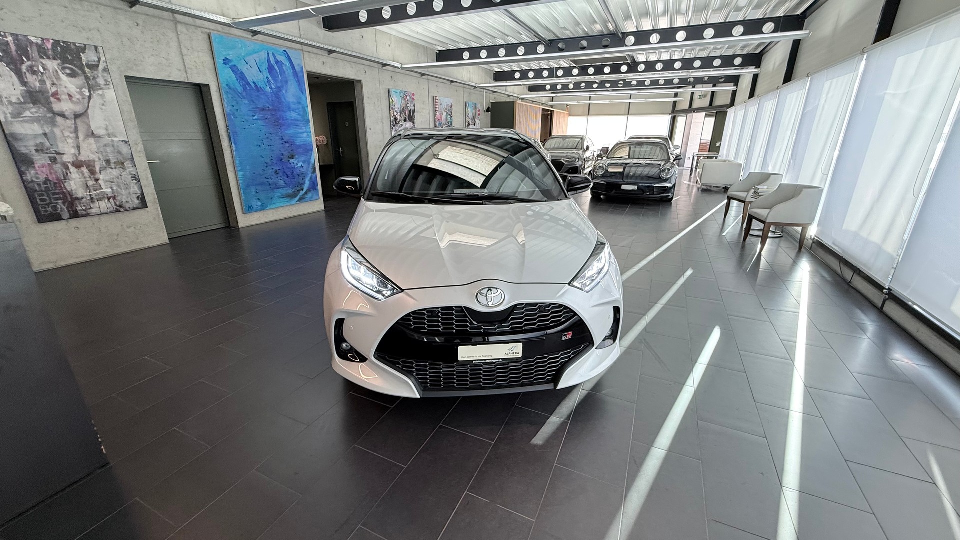TOYOTA Yaris 1.5 VVT-i HSD GR Sport-image-4