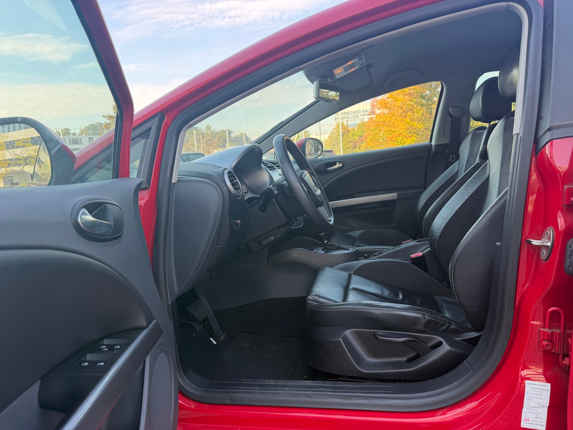 SEAT Leon 1.8 TSI Sport DSG-image-8