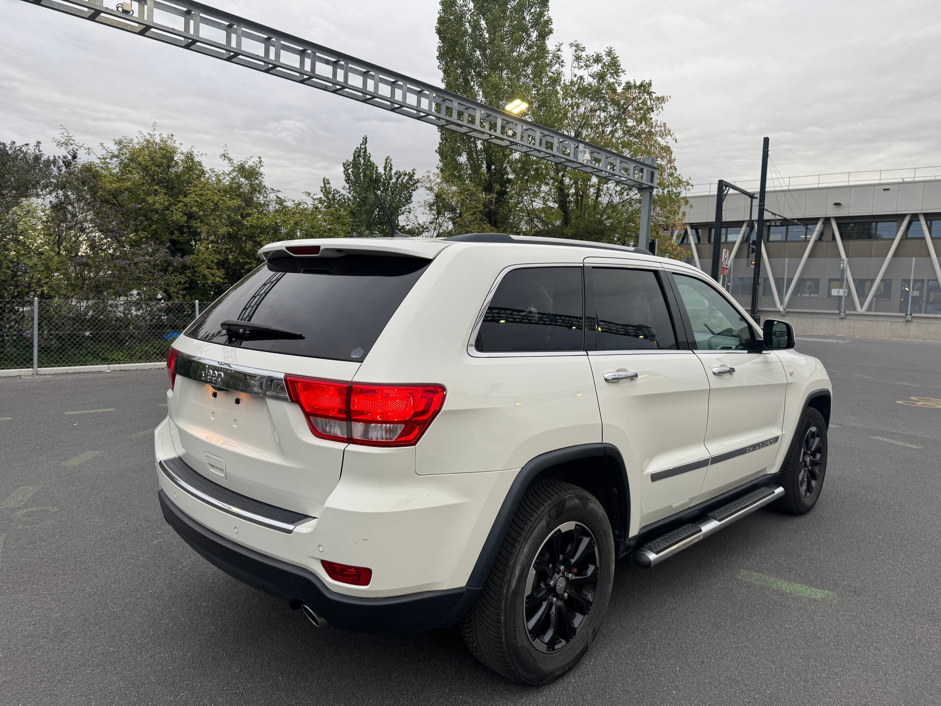 JEEP 3.0 CRD Limited-image-3
