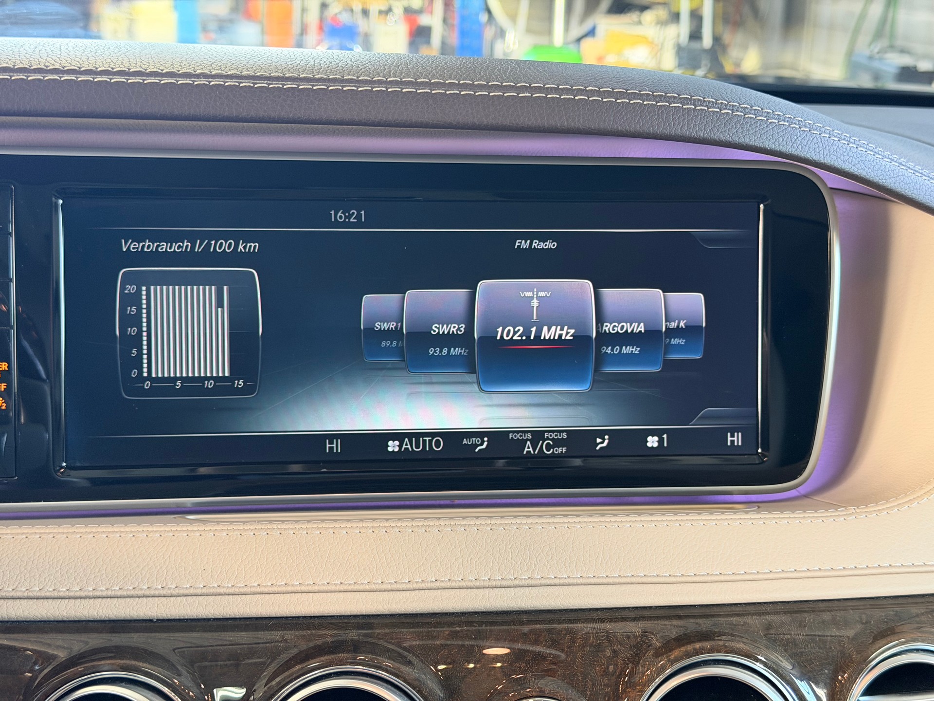 MERCEDES-BENZ S 350 d L 9G-Tronic | Frisch MFK | Ab Service | Chauffeur Paket | Burmester Sound | Massagesitze | Sitzbelüftung-image-20