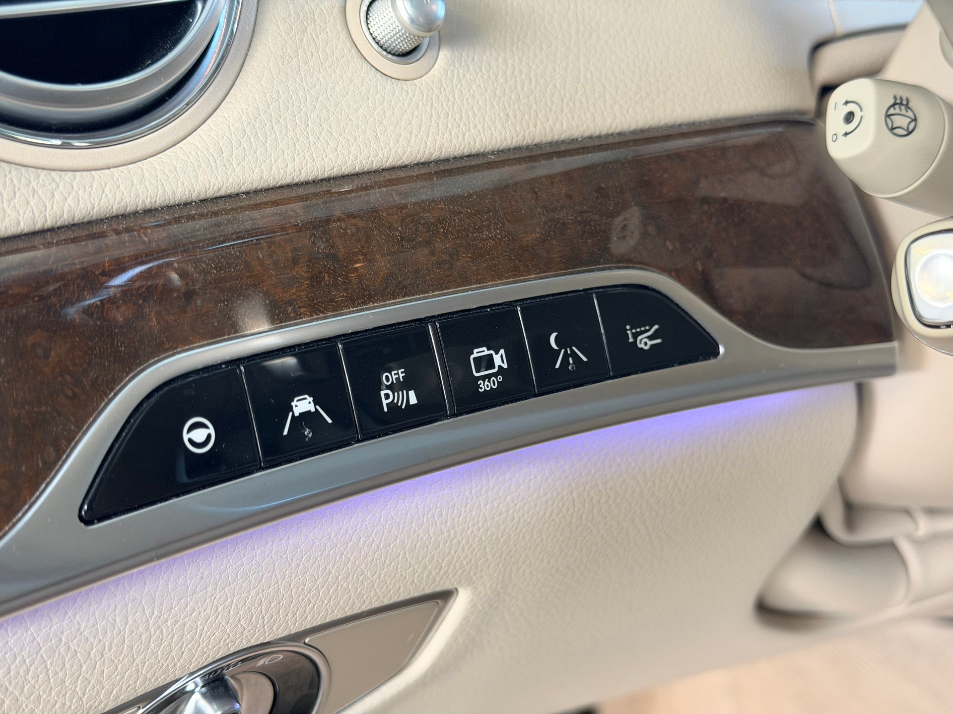MERCEDES-BENZ S 350 d L 9G-Tronic | Frisch MFK | Ab Service | Chauffeur Paket | Burmester Sound | Massagesitze | Sitzbelüftung-image-12