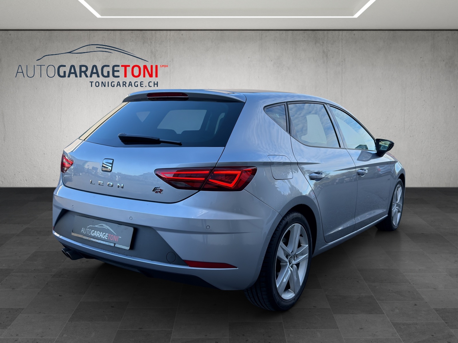 SEAT Leon 1.8 TSI FR DSG-image-5