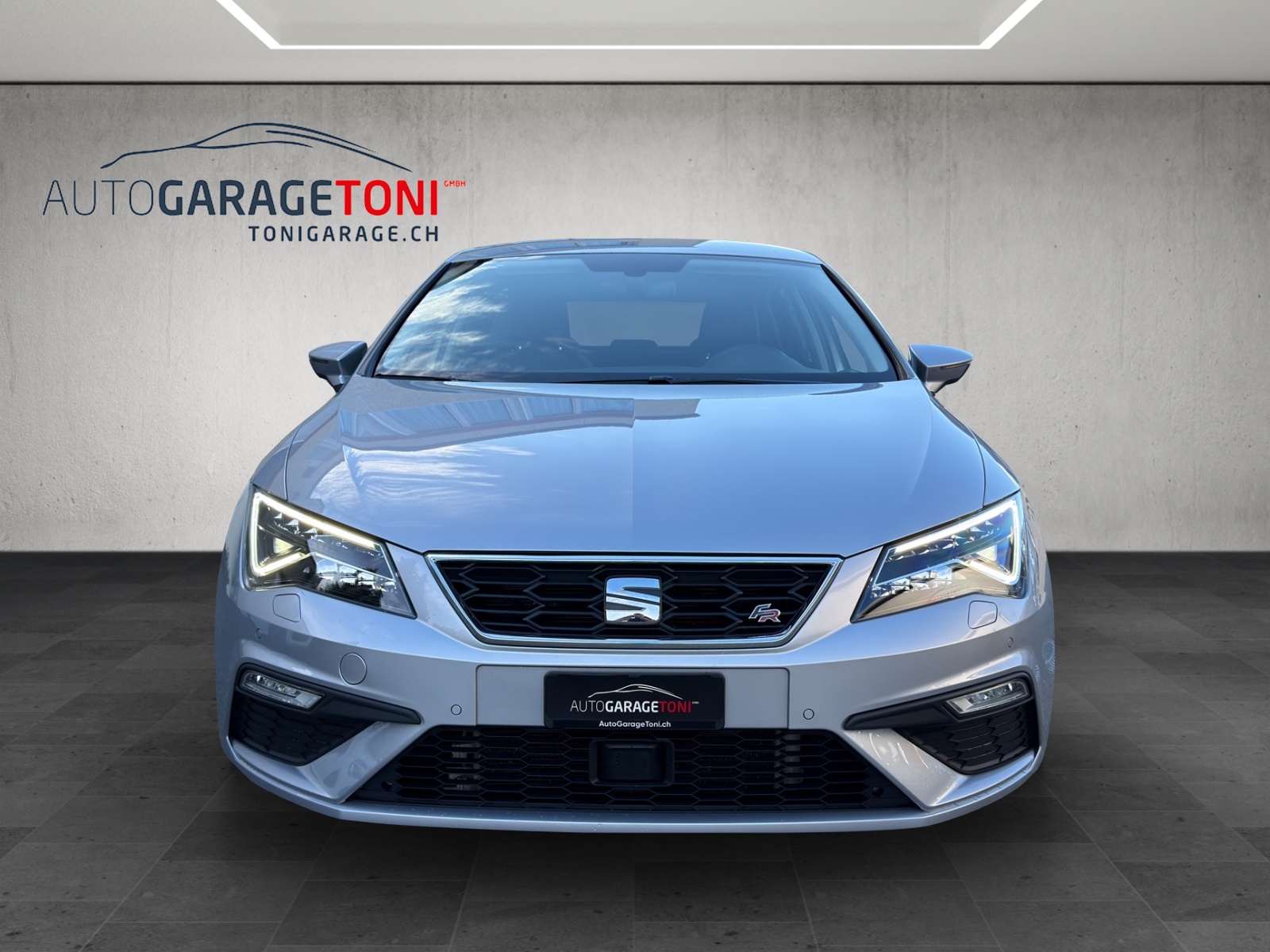 SEAT Leon 1.8 TSI FR DSG-image-2