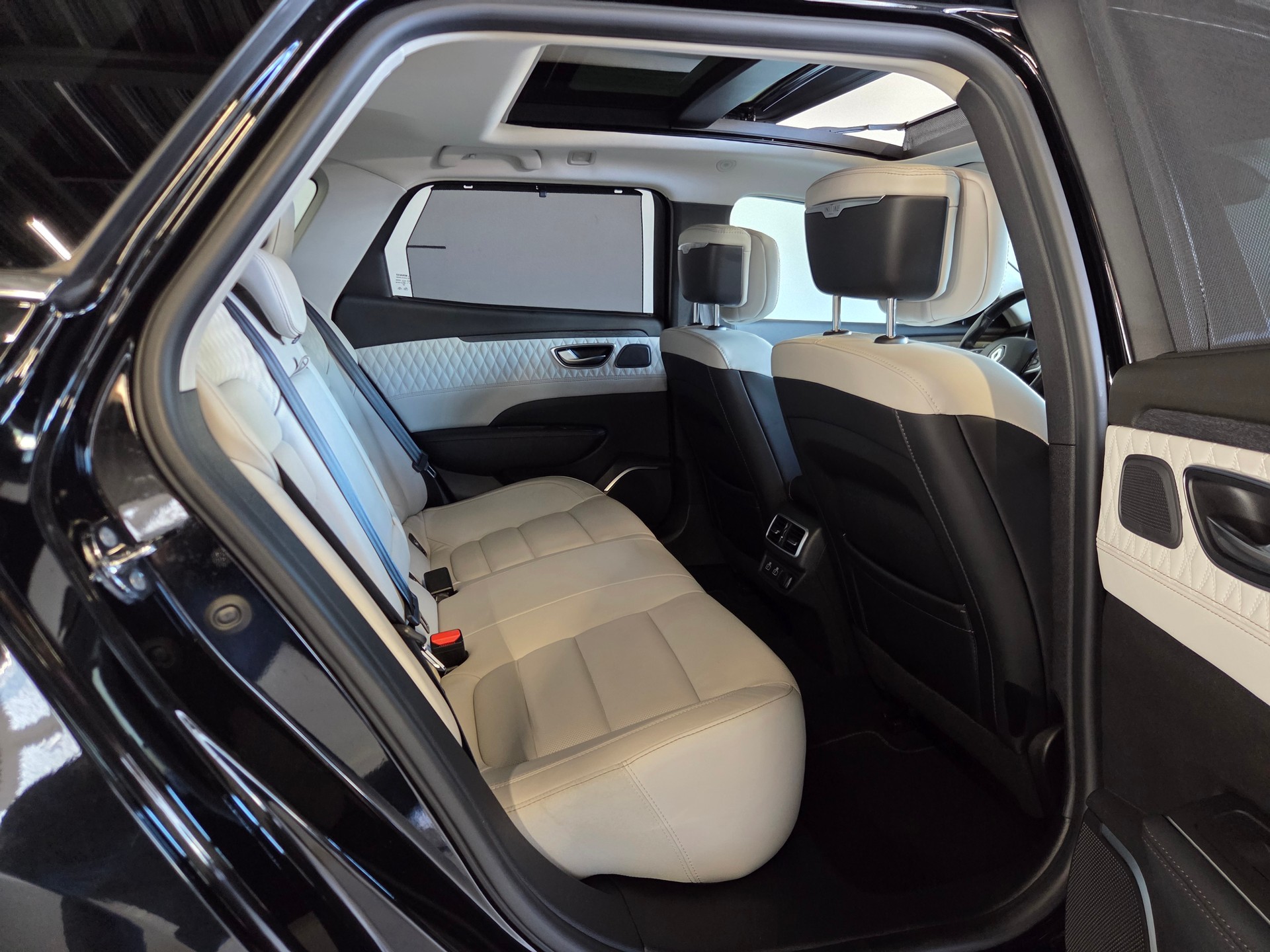 RENAULT Talisman Grandtour 1.8 TCe Initiale EDC-image-17