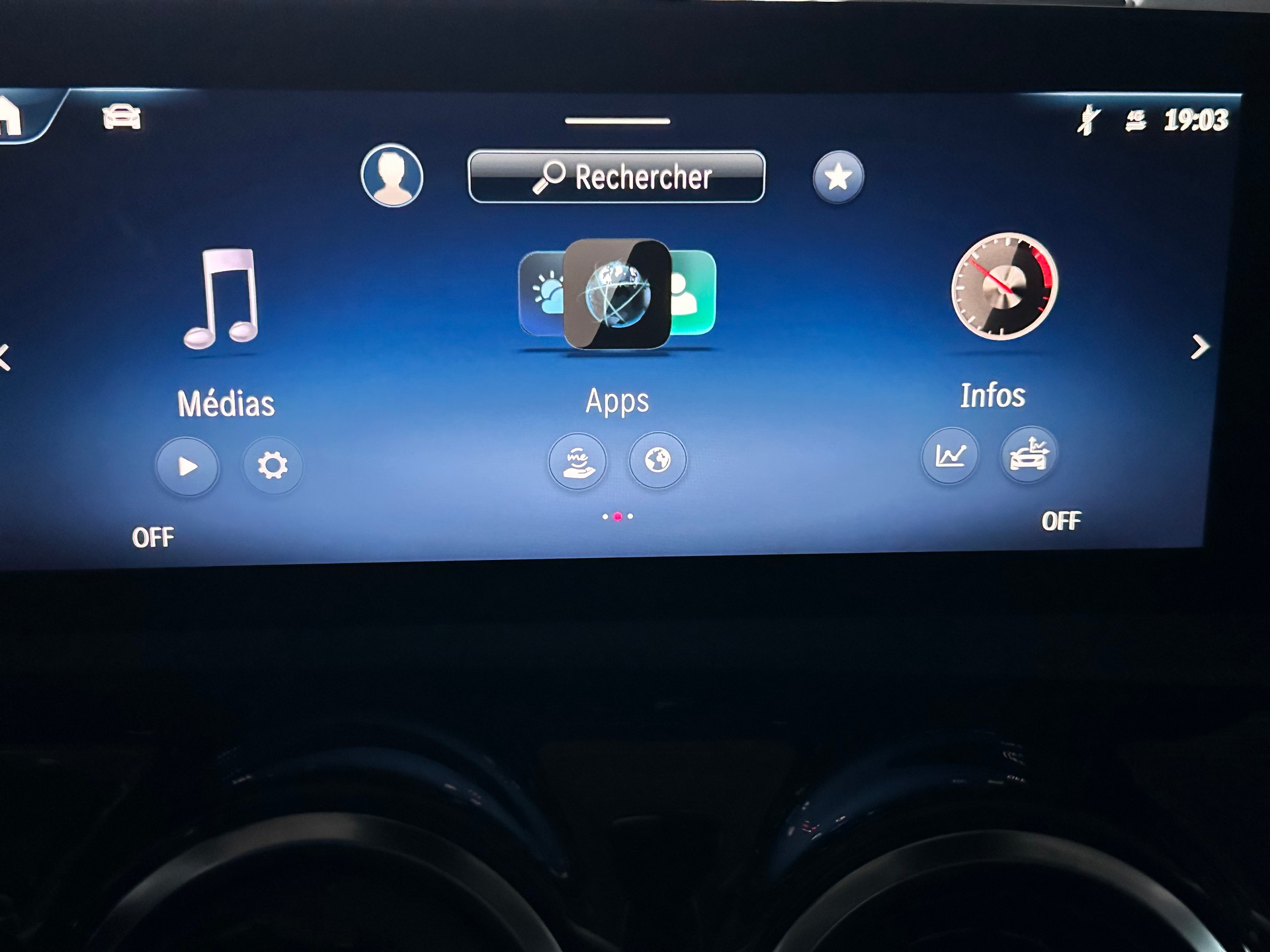 MERCEDES-BENZ A 180 Progressive 7G-DCT-image-15