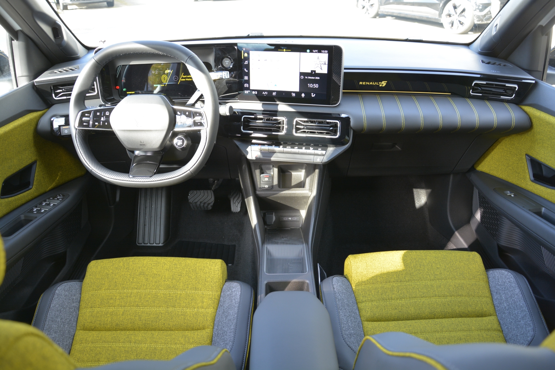 RENAULT R5 E-TECH ELECTRIC iconic five 150PS Comfort Range-image-7