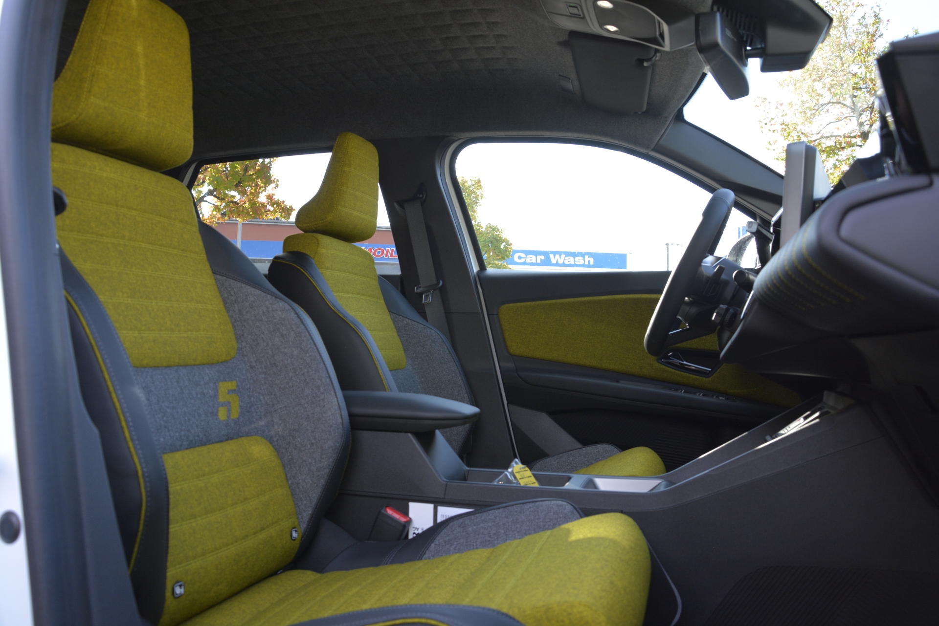RENAULT R5 E-TECH ELECTRIC iconic five 150PS Comfort Range-image-8