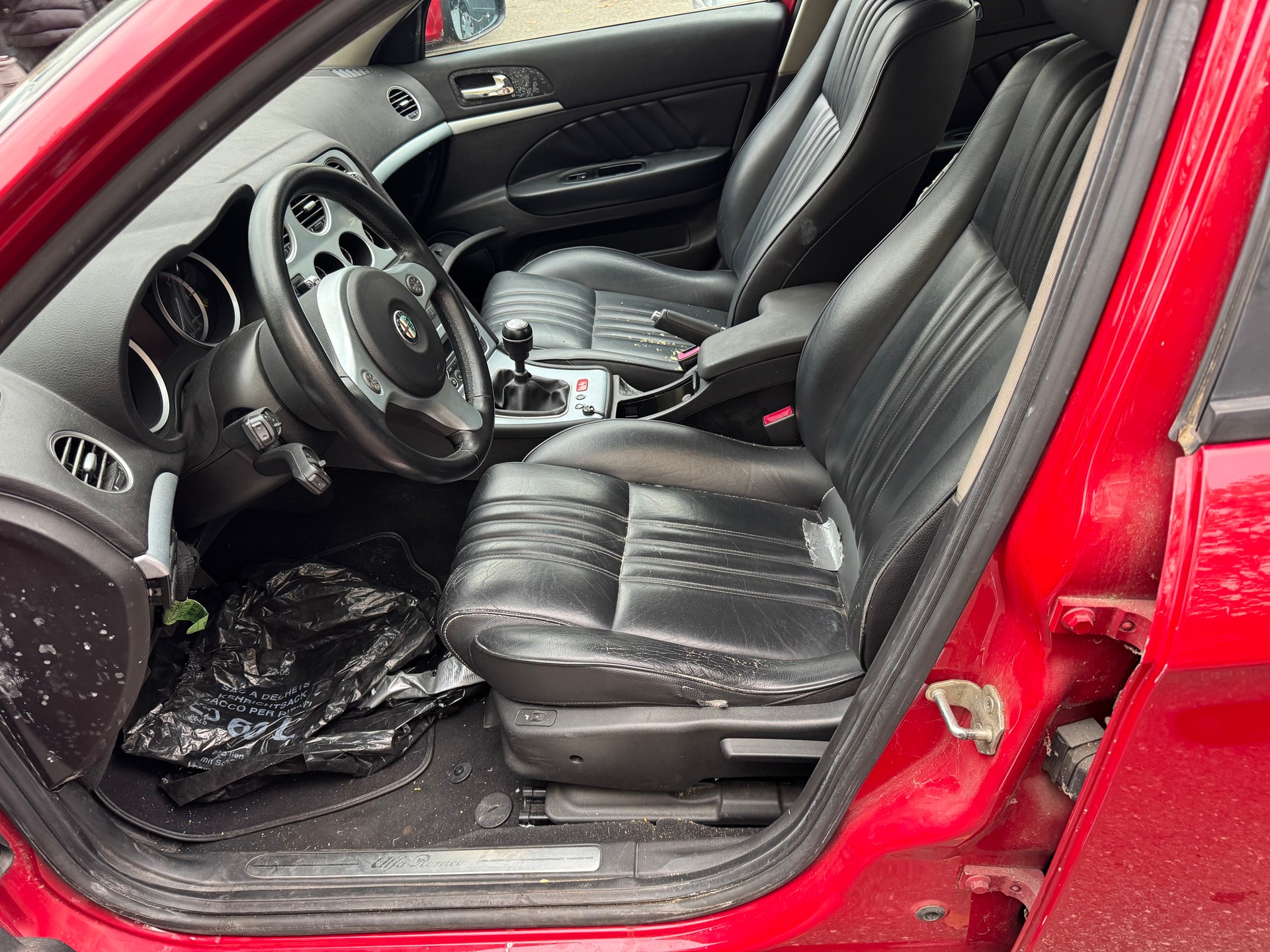 ALFA ROMEO 159 2.4 JTD Distinctive-image-8