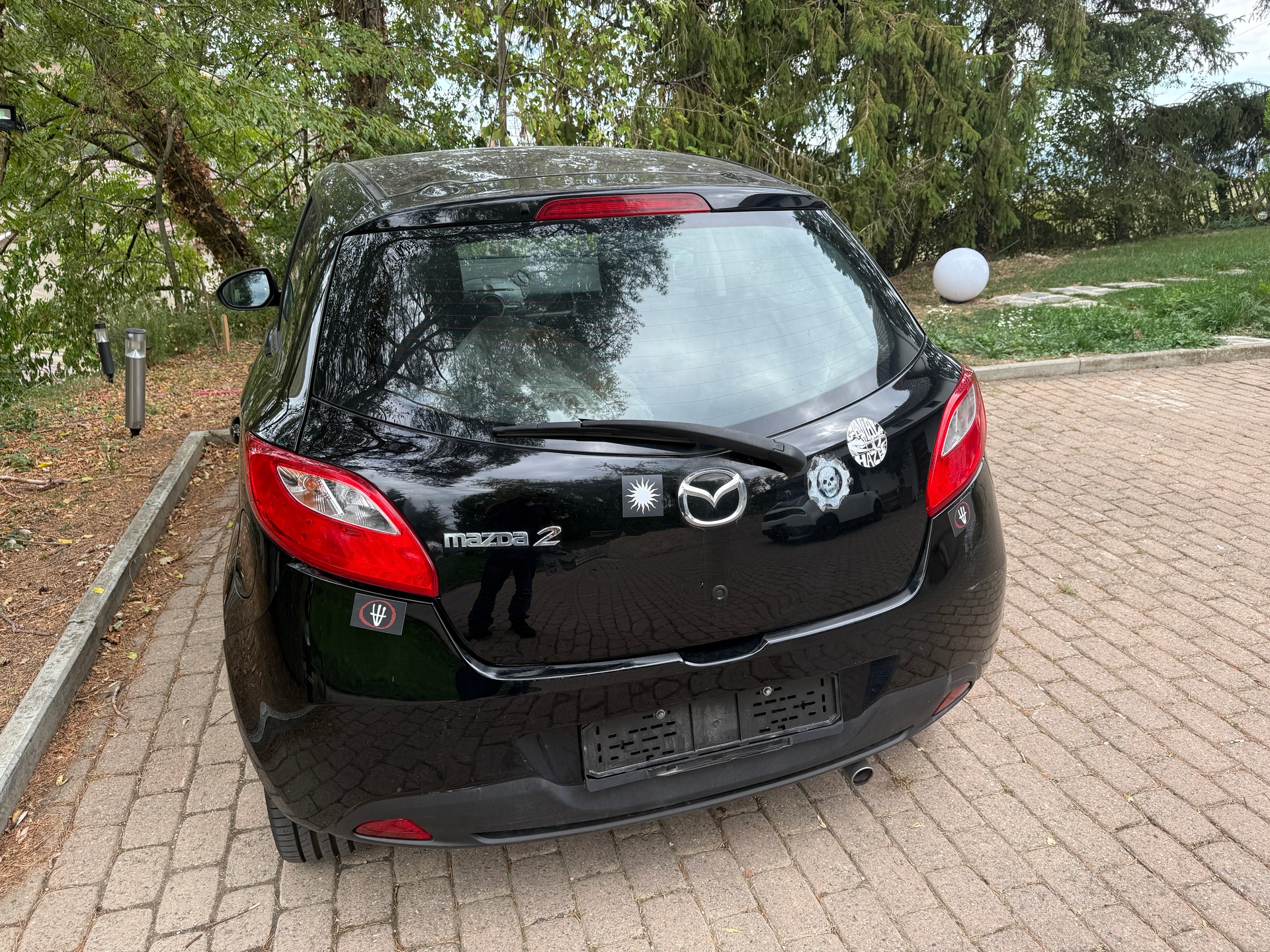 MAZDA 2 1.3i 16V Exclusive-image-1
