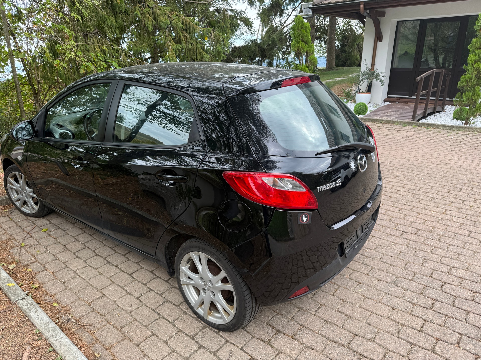 MAZDA 2 1.3i 16V Exclusive-image-9