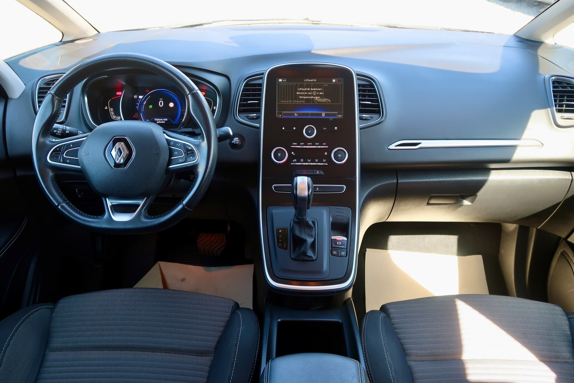 RENAULT Scénic 1.3 16V Turbo Zen EDC ⭐⭐⭐-image-11