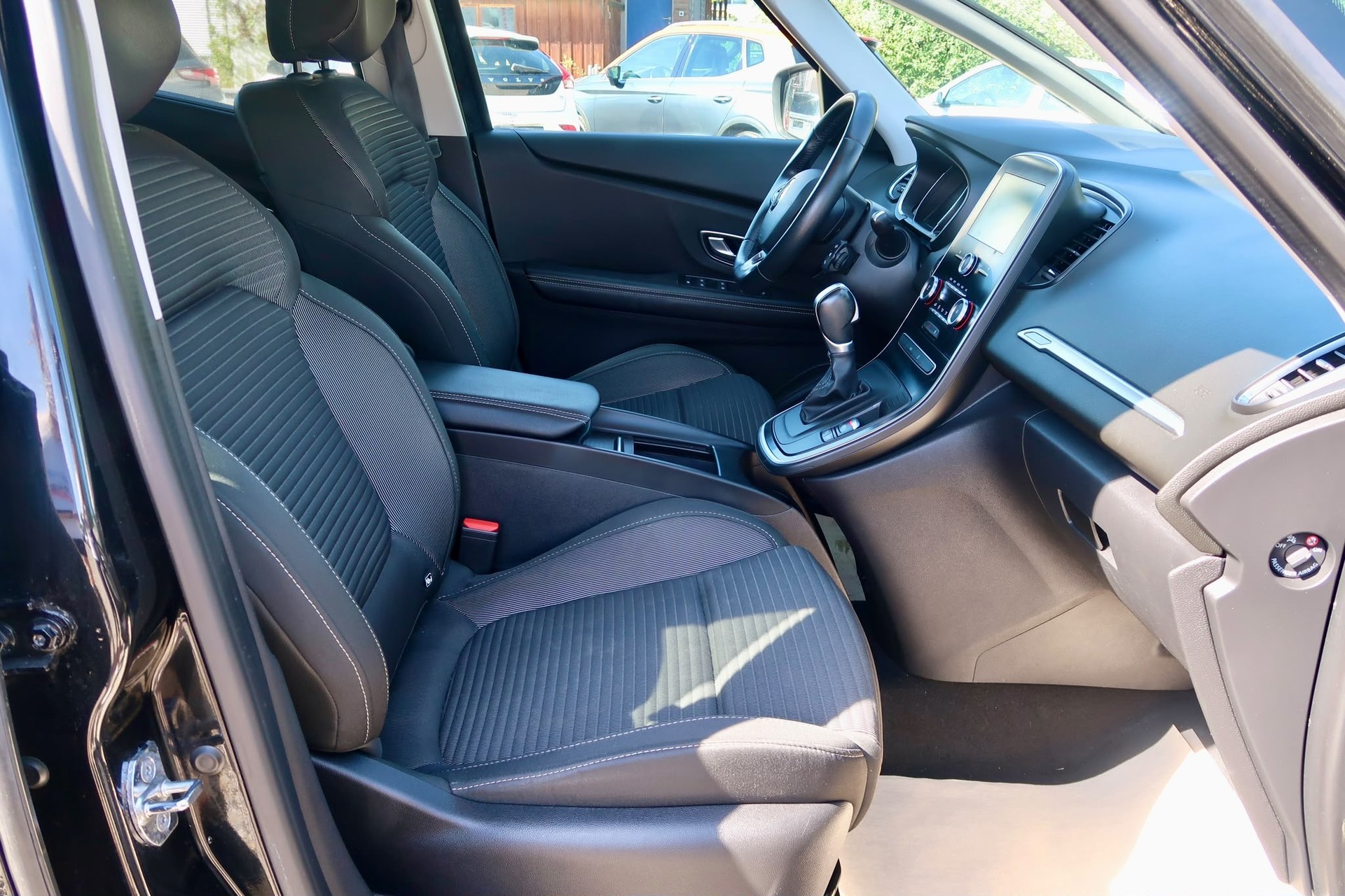 RENAULT Scénic 1.3 16V Turbo Zen EDC ⭐⭐⭐-image-8