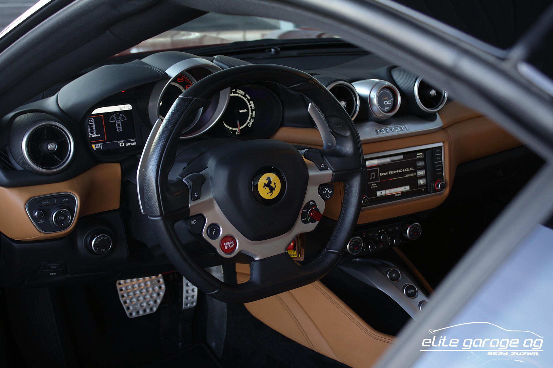 FERRARI California 3.9 V8 T HANDLING SPECIALE & FERRARI POWER GARANTIE-image-14