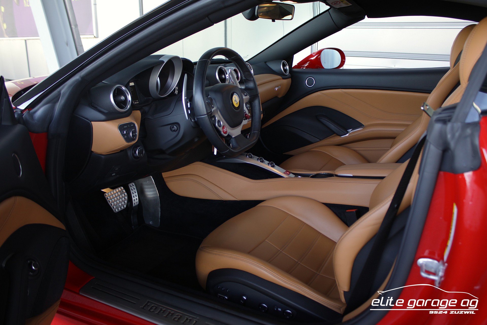 FERRARI California 3.9 V8 T HANDLING SPECIALE & FERRARI POWER GARANTIE-image-13