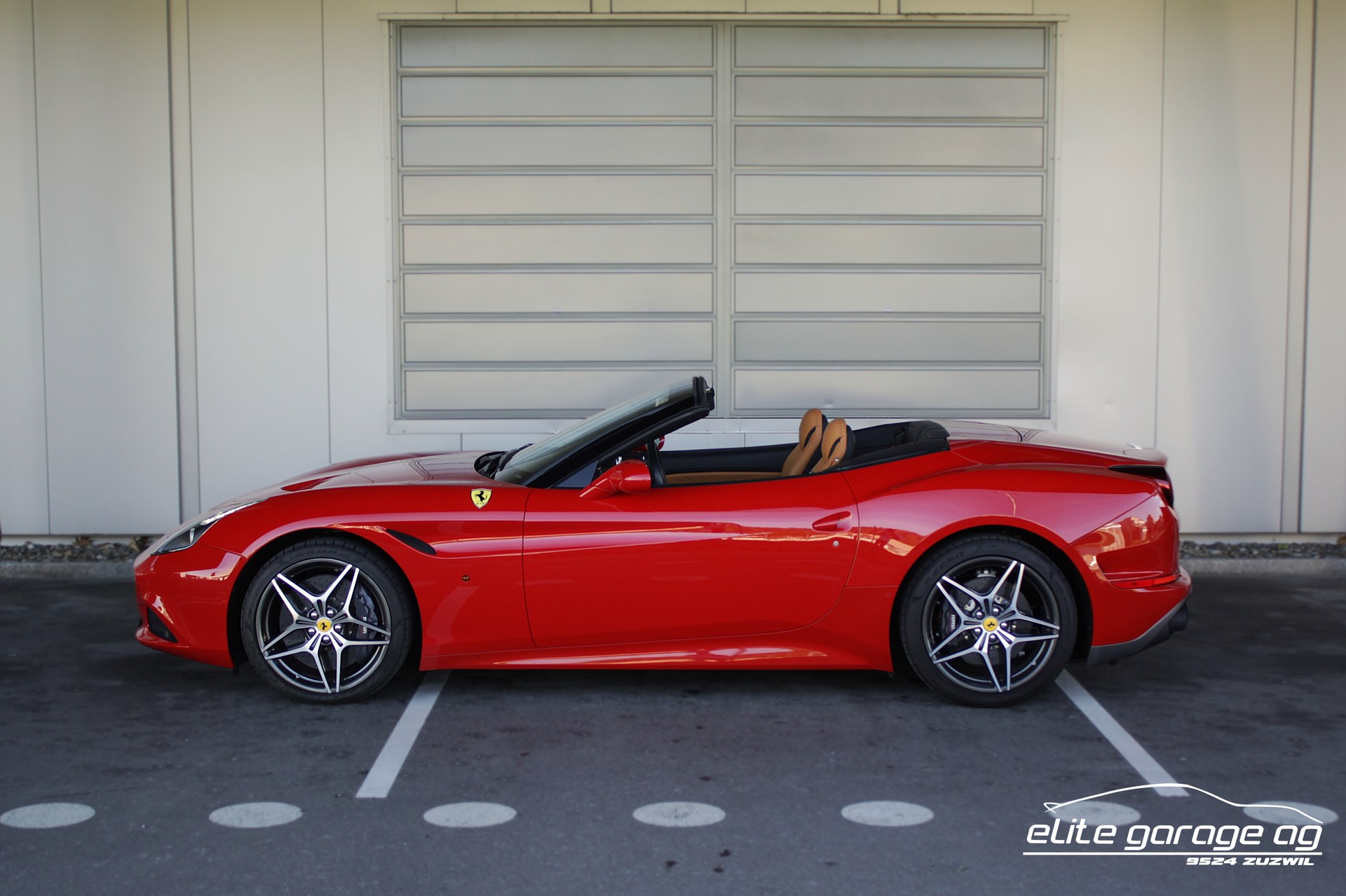 FERRARI California 3.9 V8 T HANDLING SPECIALE & FERRARI POWER GARANTIE-image-1