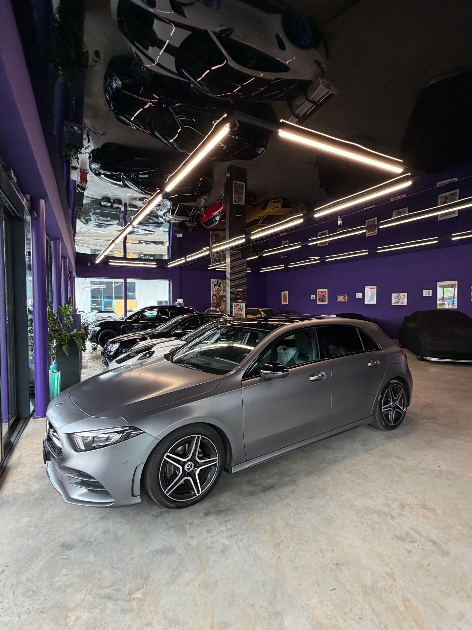 MERCEDES-BENZ A 180 AMG Line 7G-DCT-image-3