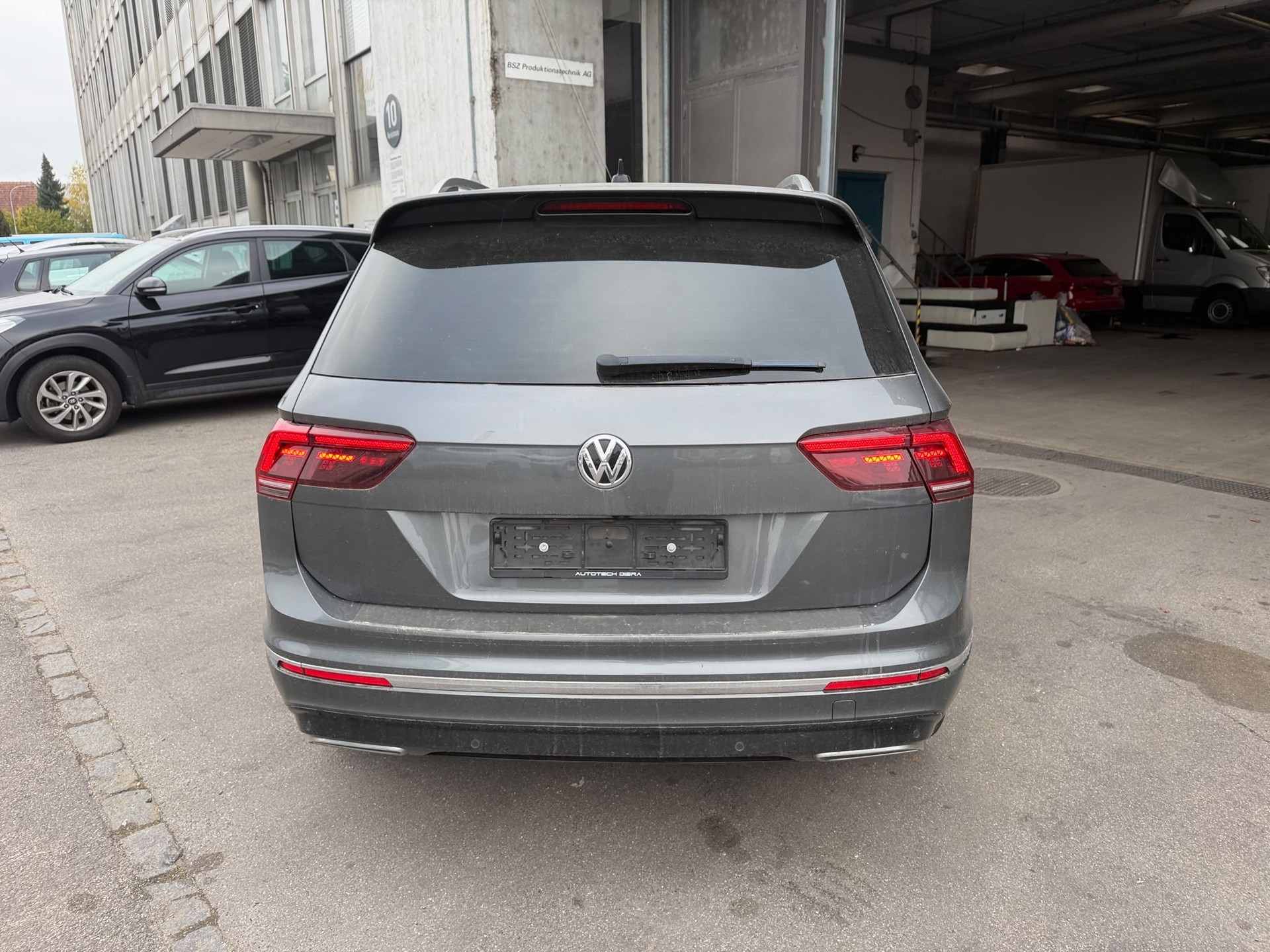 VW Tiguan 2.0TSI Highline 4Motion DSG-image-7