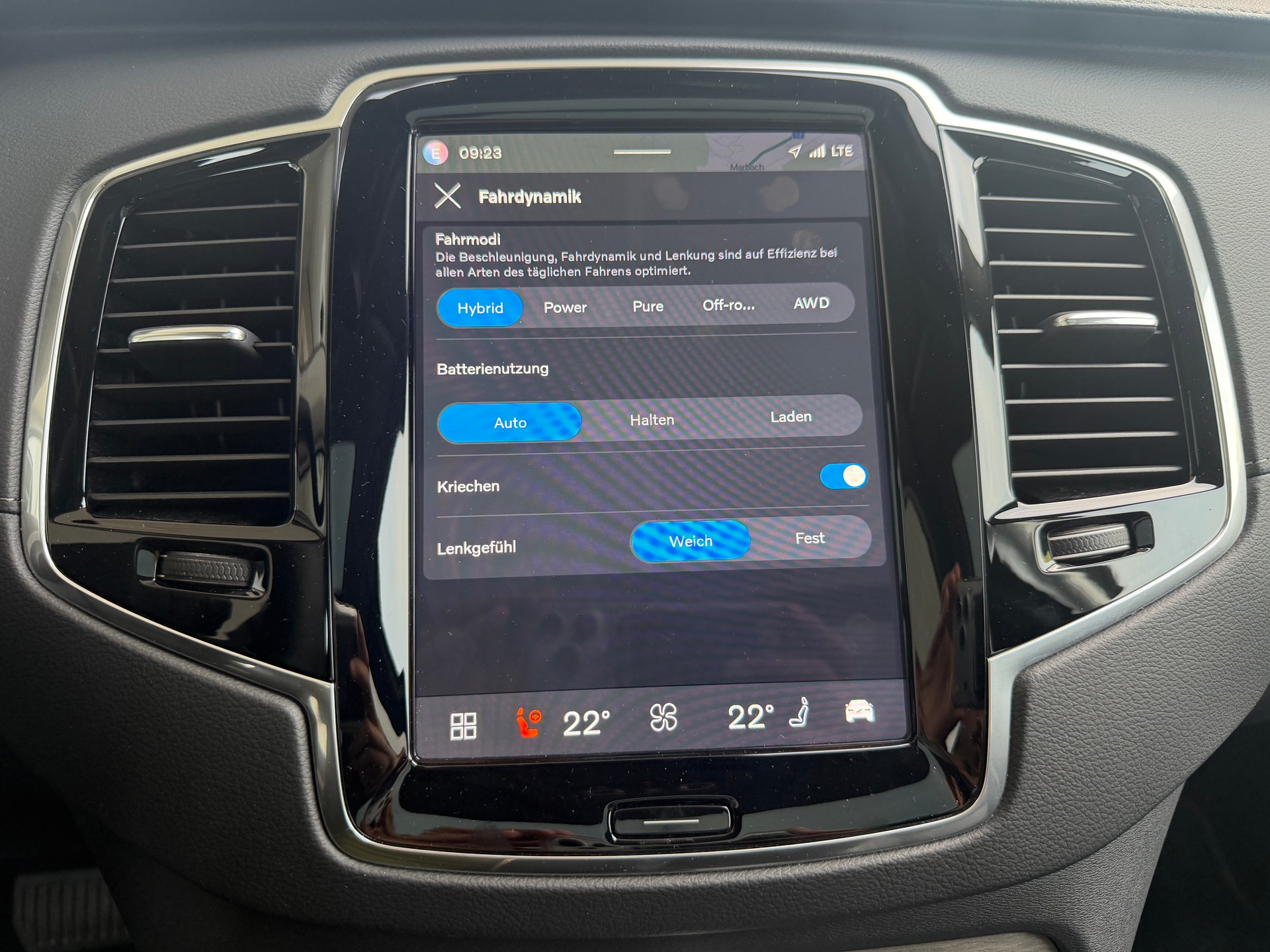 VOLVO XC90 T8 eAWD Ultra Dark Geartronic-image-23