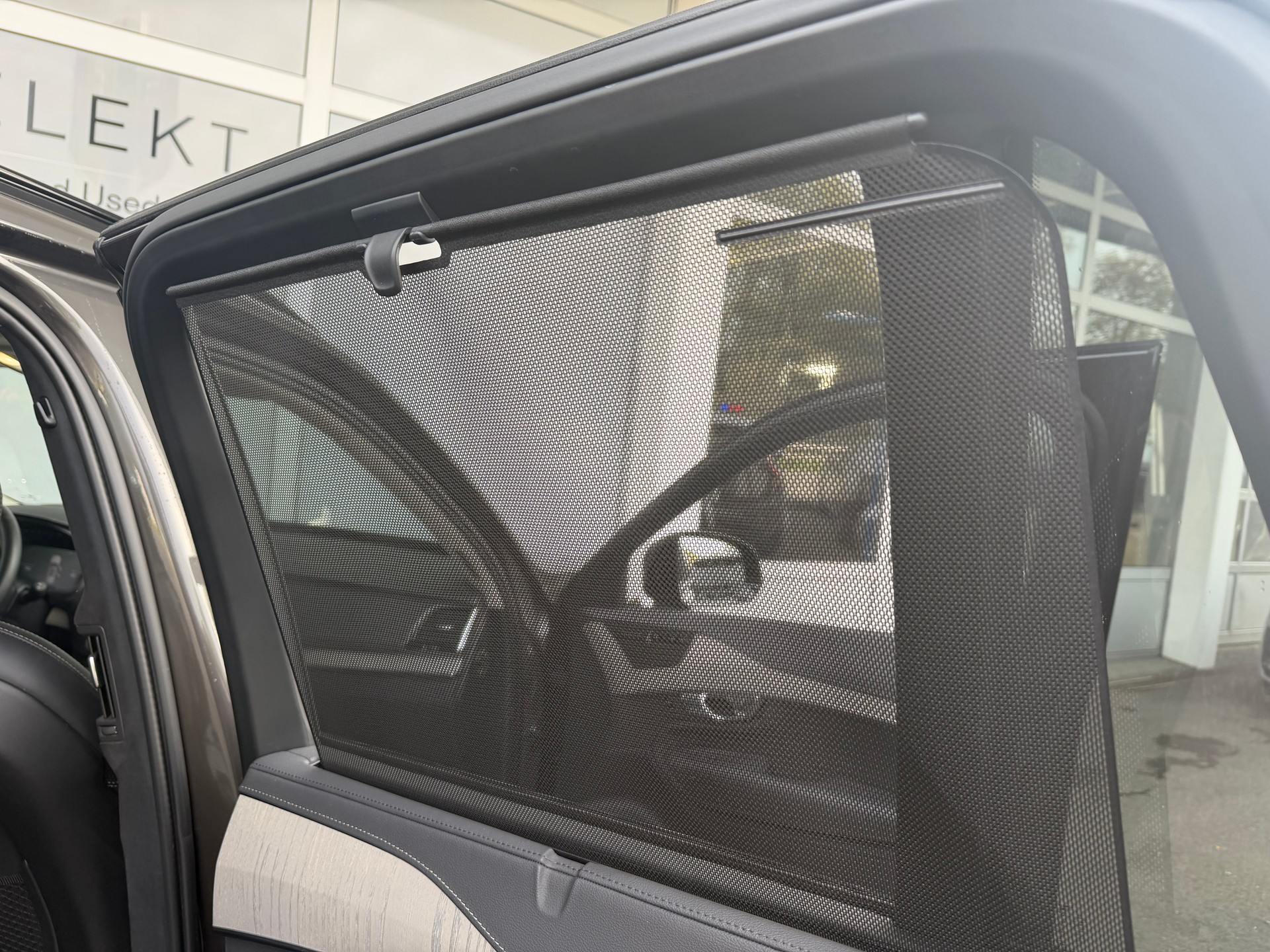 VOLVO XC90 T8 eAWD Ultra Dark Geartronic-image-6