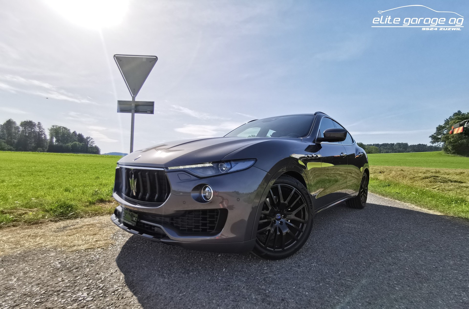 MASERATI Levante 3.0 V6 Nerissimo Automatica-image-3