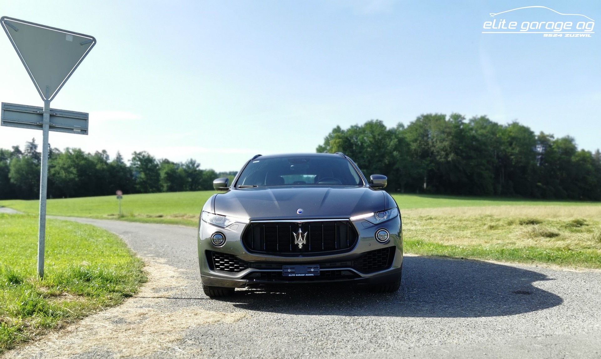 MASERATI Levante 3.0 V6 Nerissimo Automatica-image-2